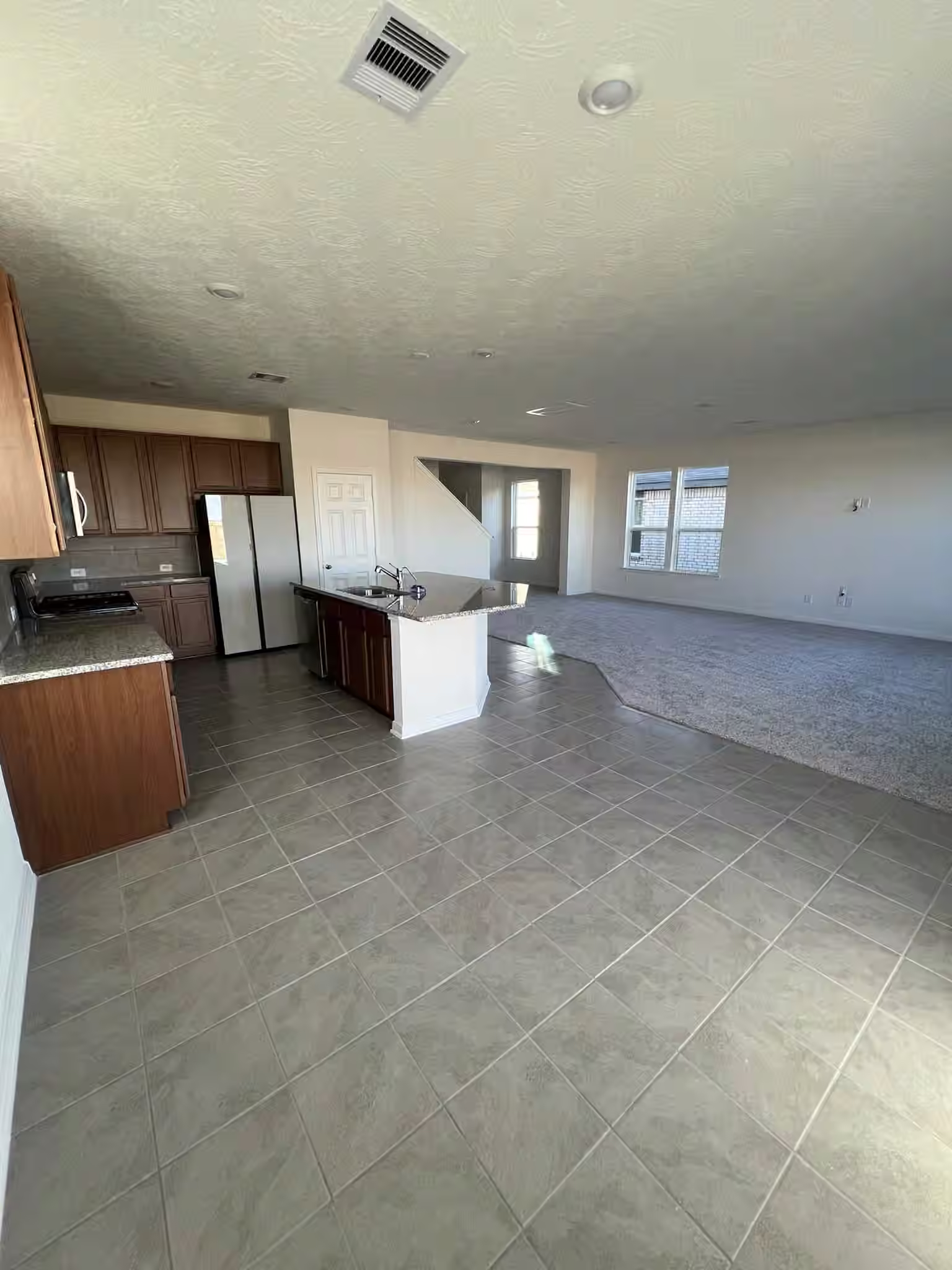 Photo 6 of 15706 Tawny Stark Drive, Houston, TX