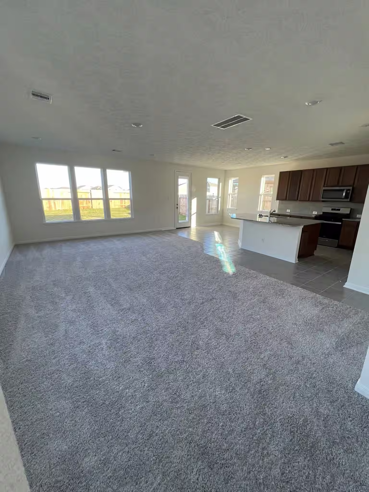 Photo 7 of 15706 Tawny Stark Drive, Houston, TX