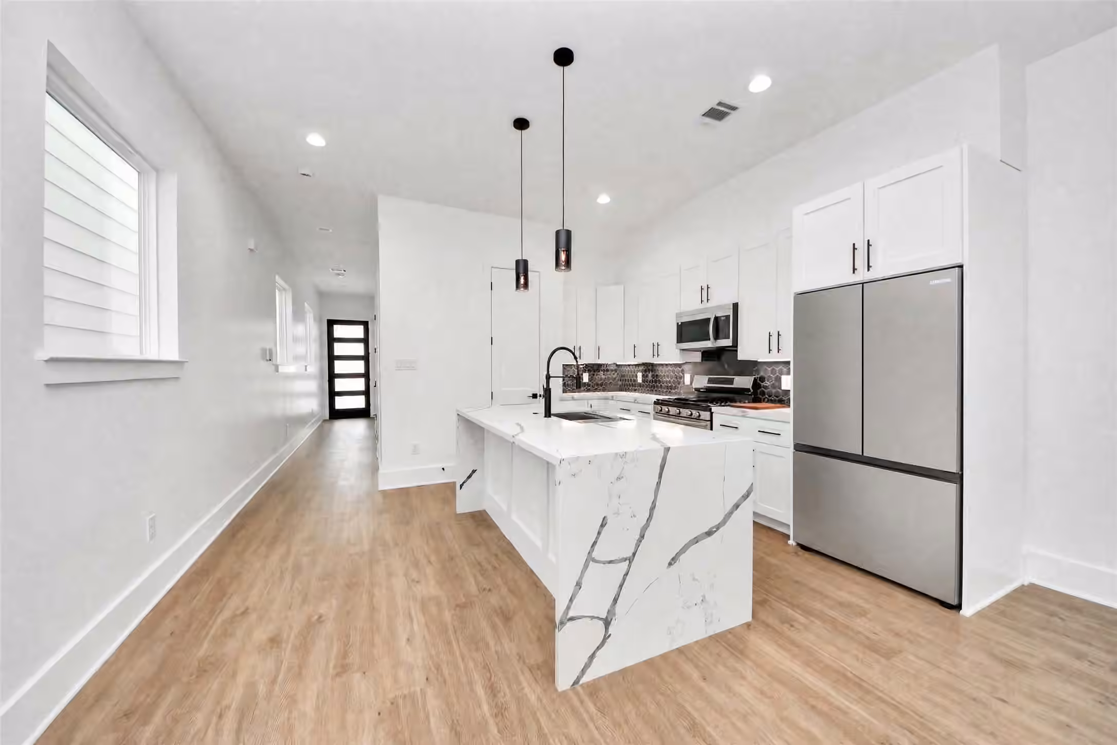 Photo of 5029 Broom Street C, Houston, TX