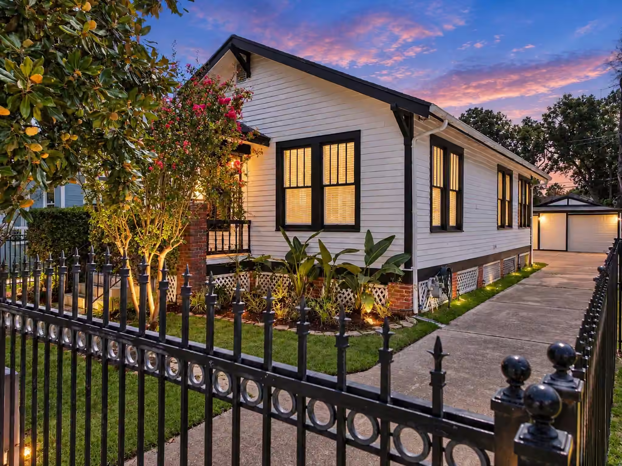 Photo of 4713 Avenue R, Galveston, TX 77551