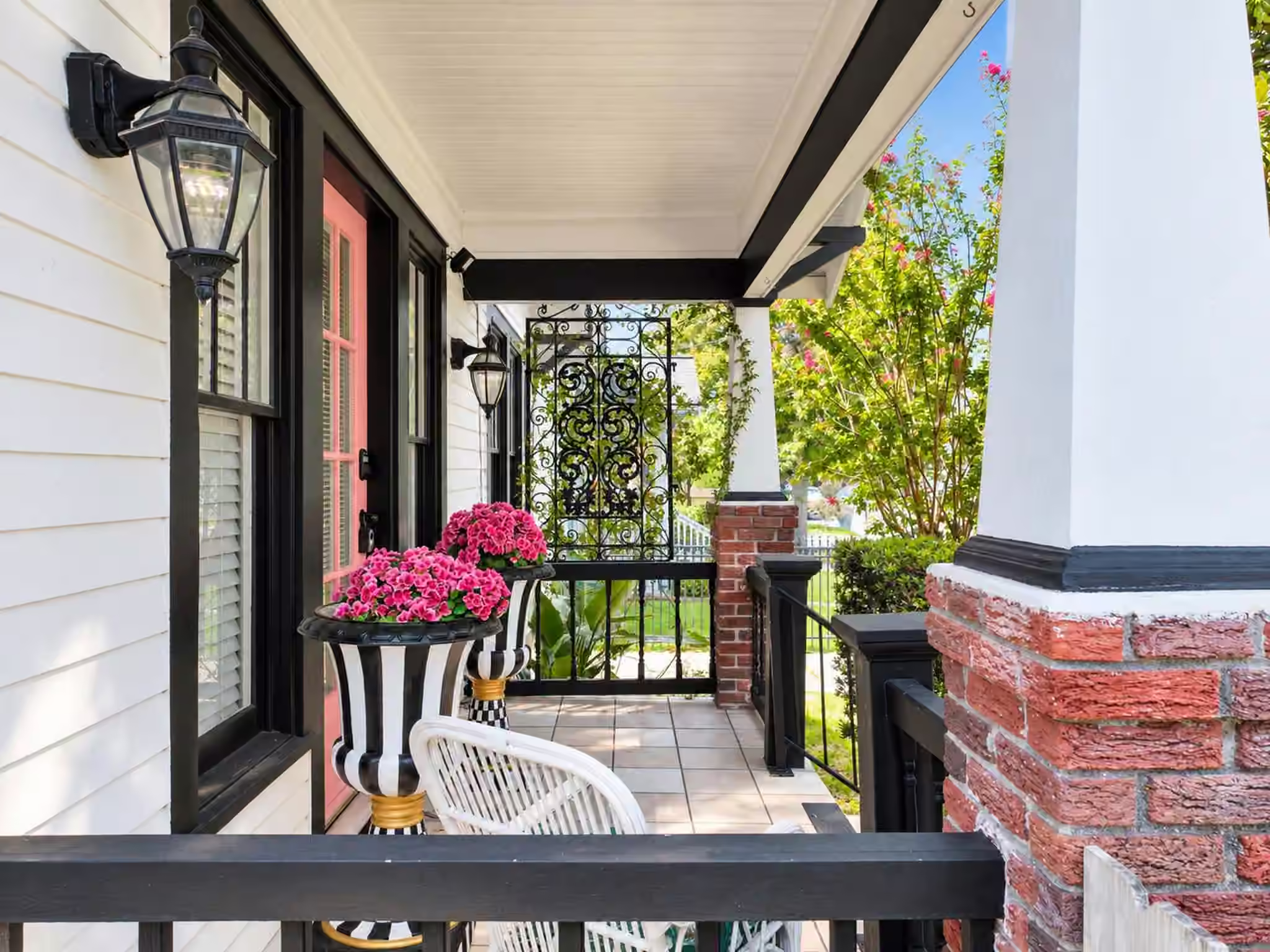 Photo 4 of 4713 Avenue R, Galveston, TX