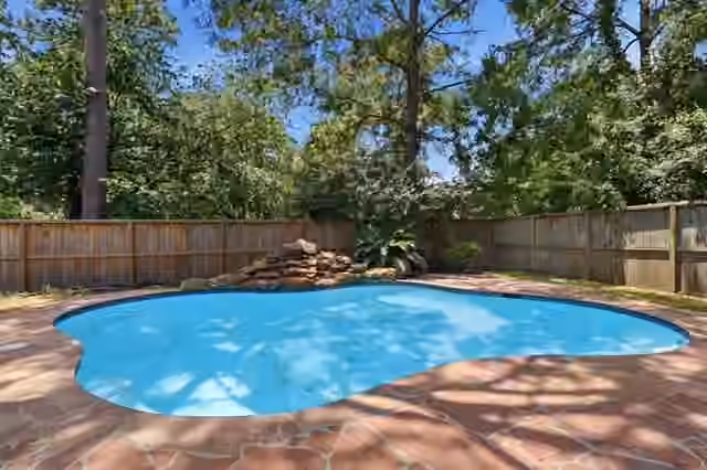 Photo 4 of 20919 Golden Kings Court, Humble, TX