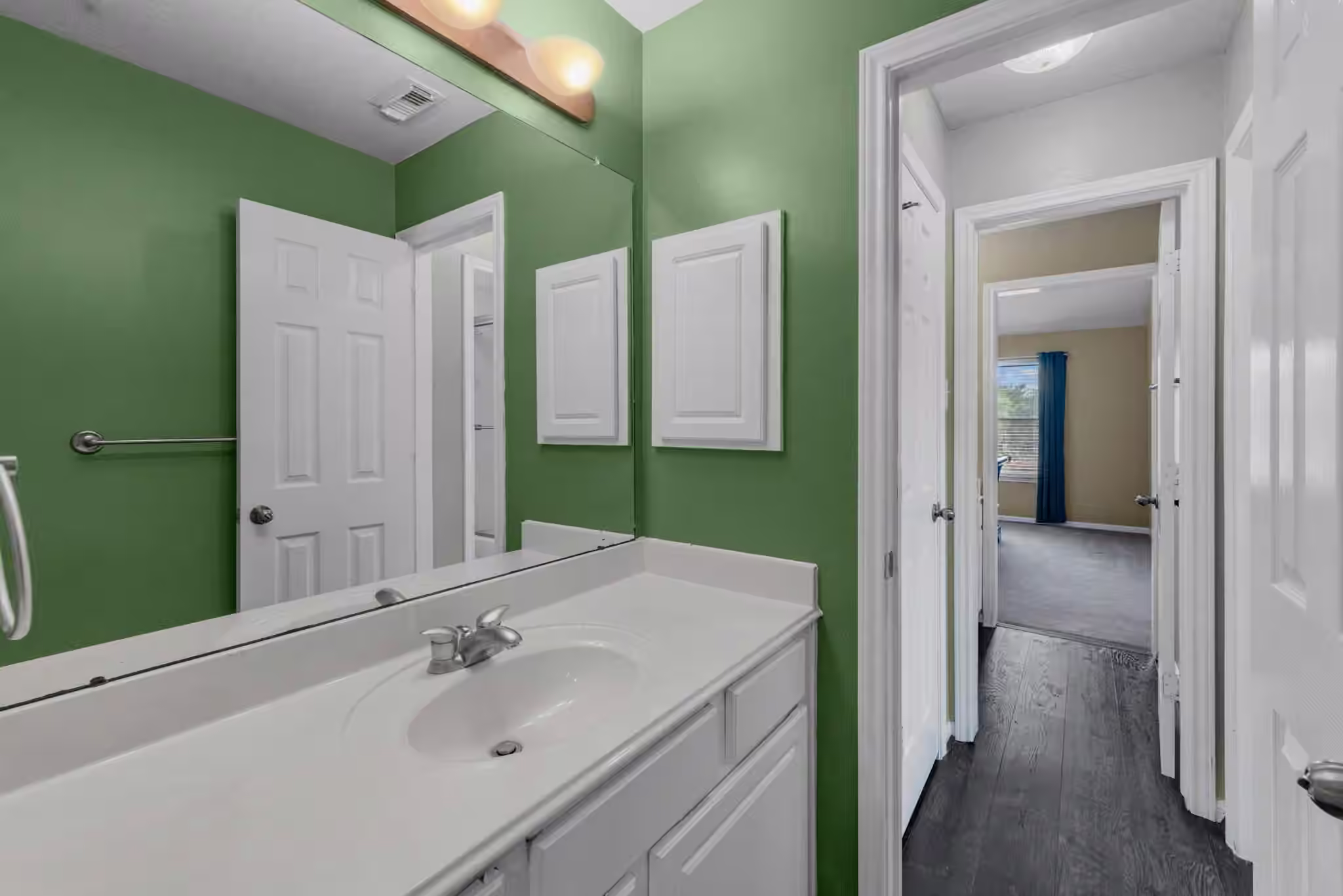 Photo 7 of 10319 Mossy Brook Lane, Cypress, TX