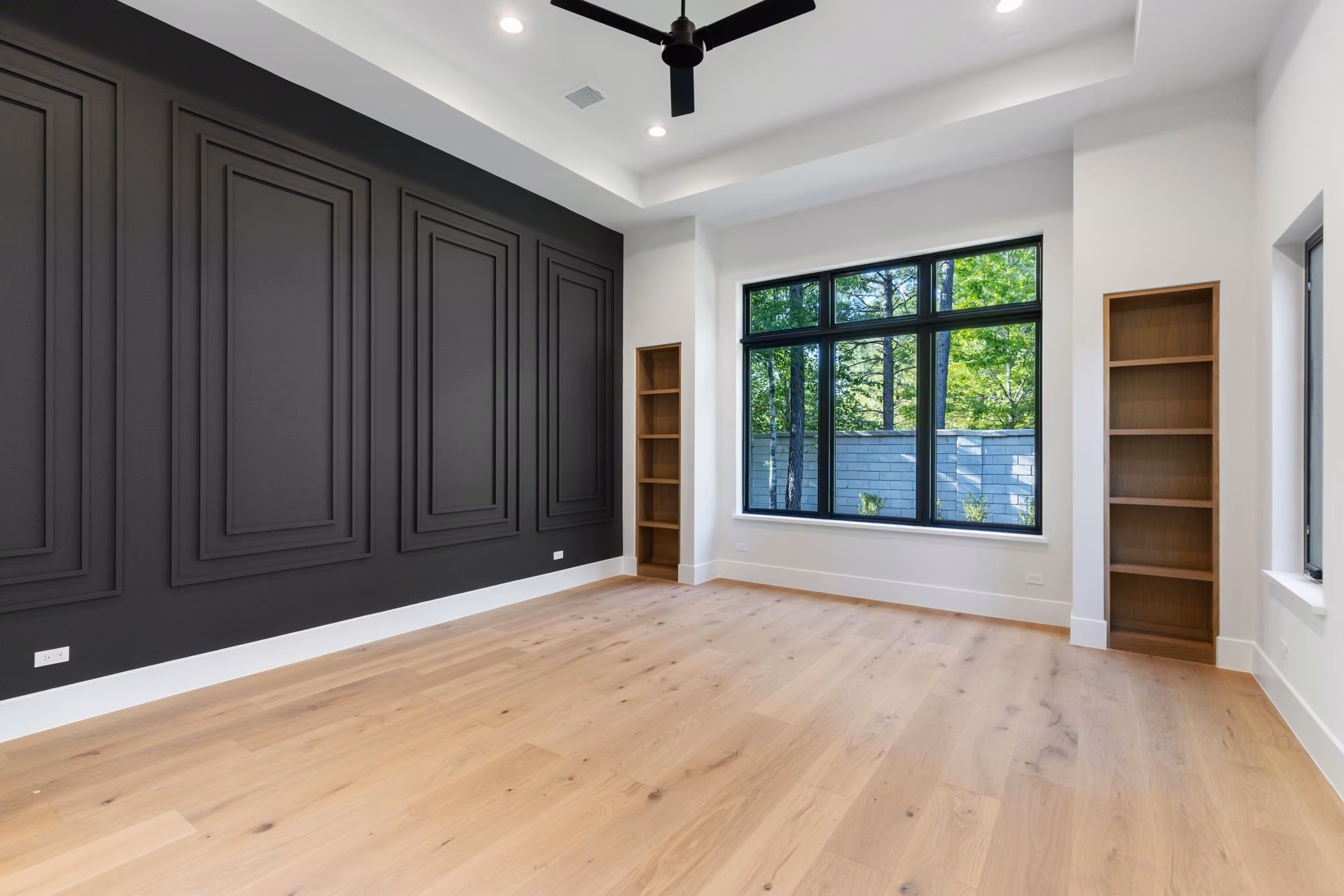Photo 4 of 422 N Copa Palm Loop, Montgomery, TX