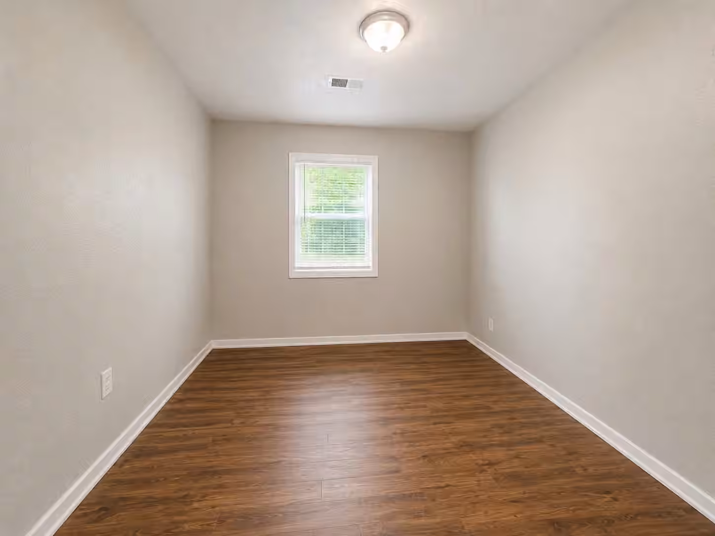 Photo 5 of 1521 4th Avenue N, Texas City, TX