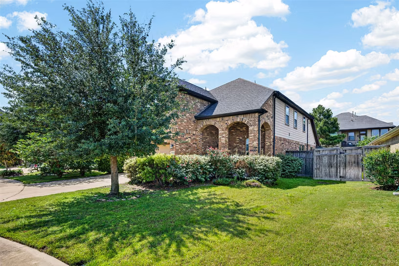 Photo 4 of 29122 Parker Trace Drive, Fulshear, TX