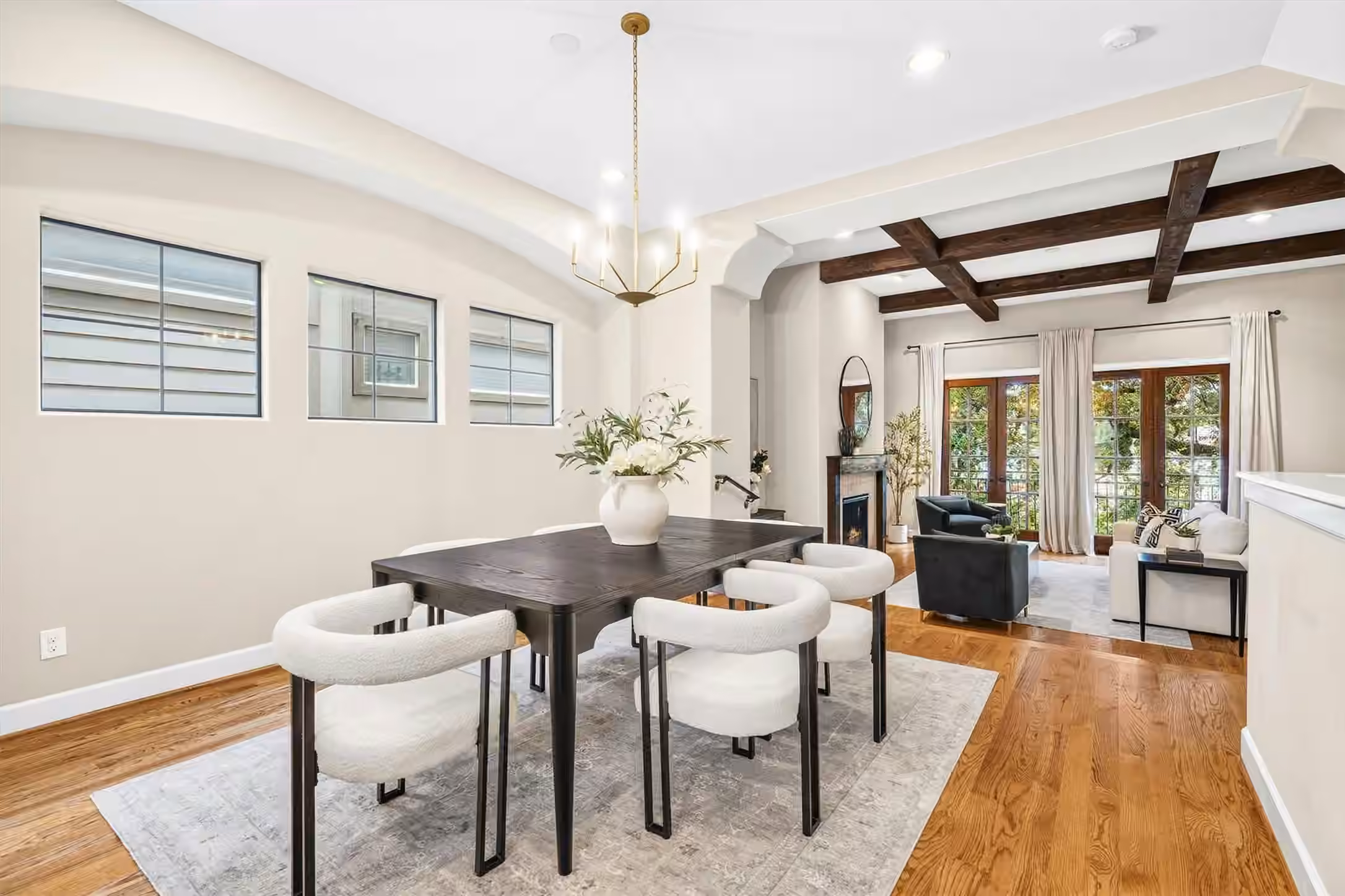 Photo 3 of 1129 W Bell Street, Houston, TX