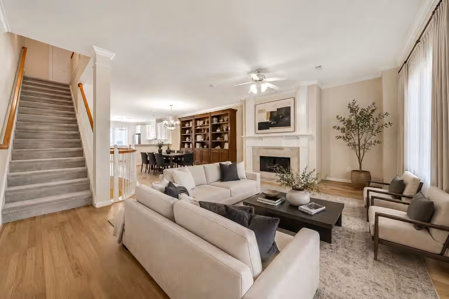 Photo 2 of 1814 Matthews Street, Houston, TX