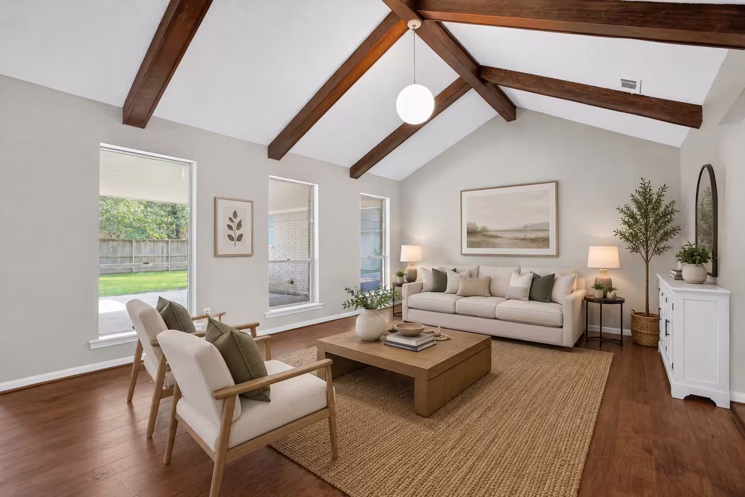 Photo of 1927 HIDDEN CREEK Drive, Kingwood, TX