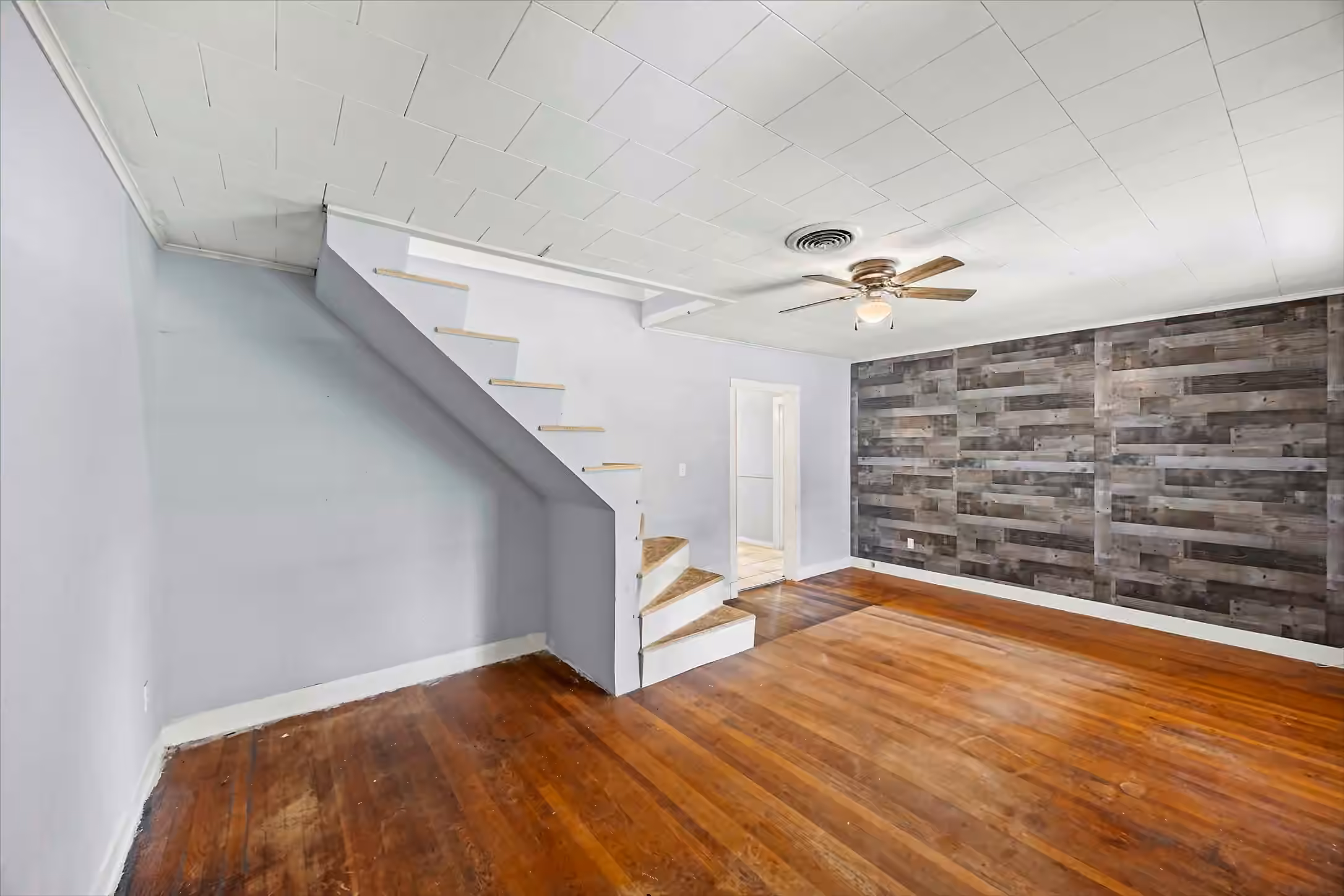 Photo 6 of 209 South Street, Baytown, TX