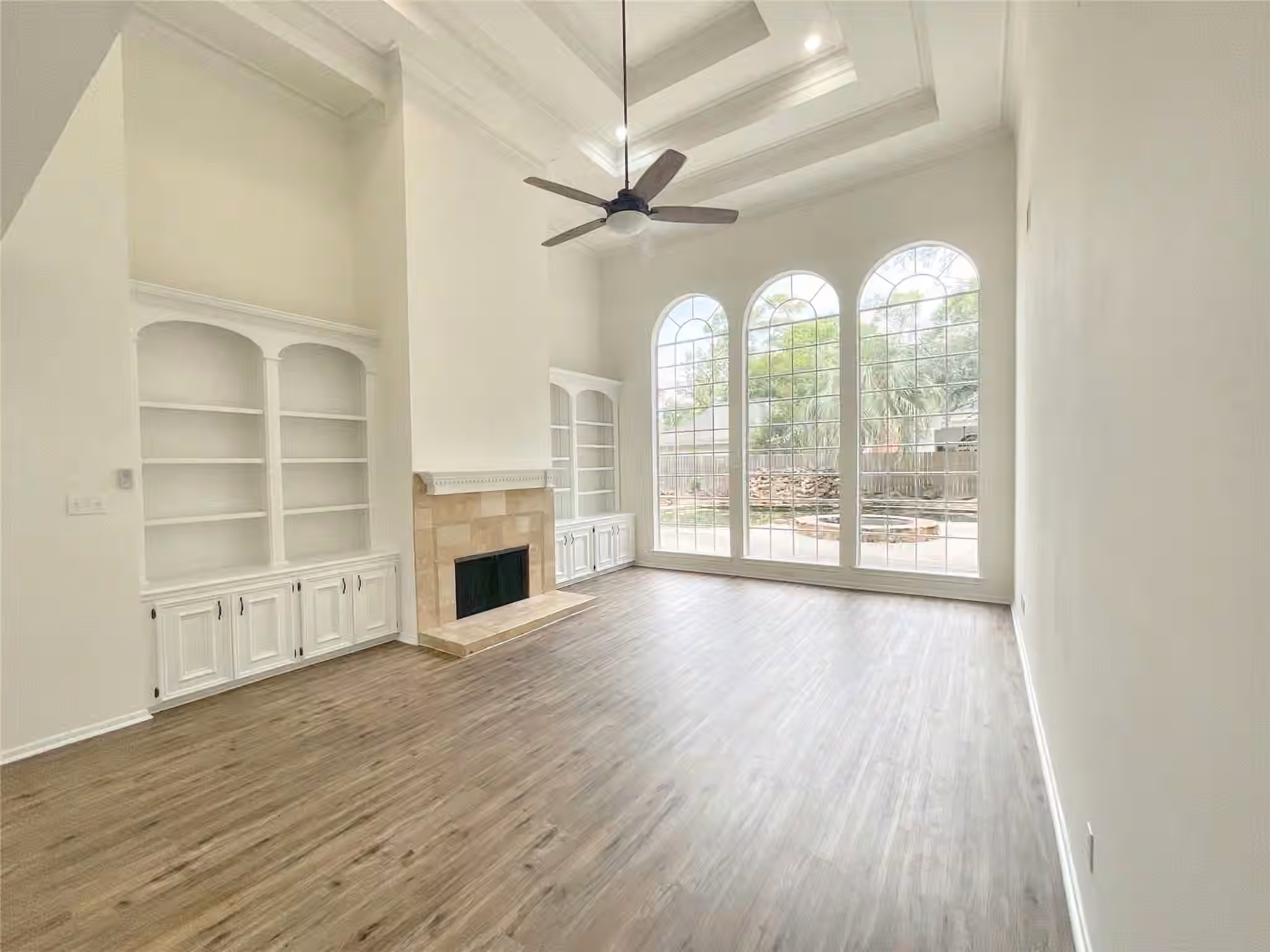 Photo 6 of 1810 Seven Maples Drive, Houston, TX