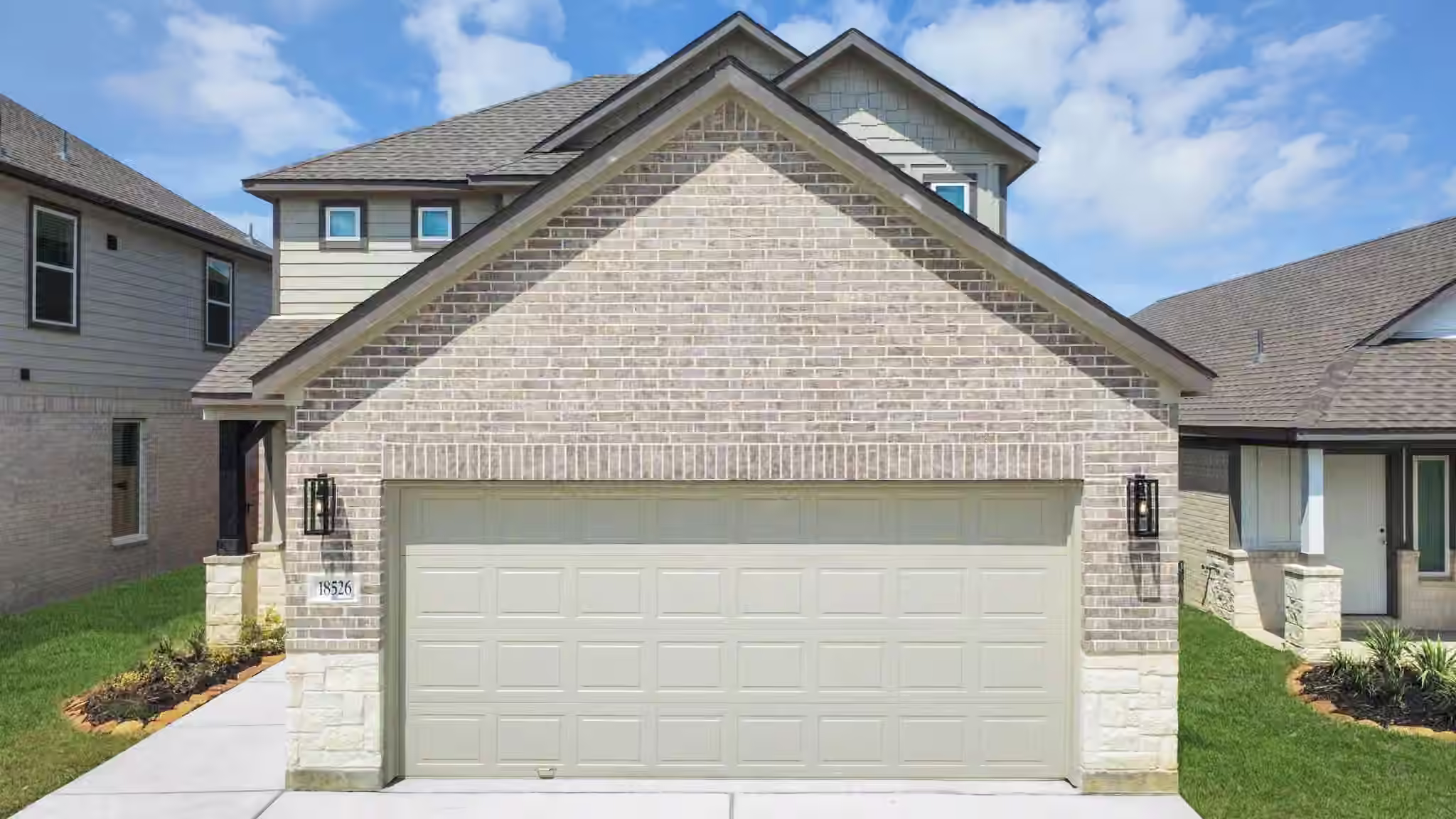 Photo 3 of 18526 Athena Flower Drive, Fresno, TX