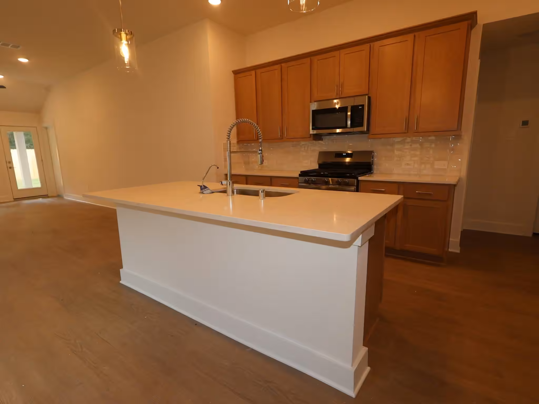 Photo 4 of 21210 Jacaranda Blossom Way, Tomball, TX