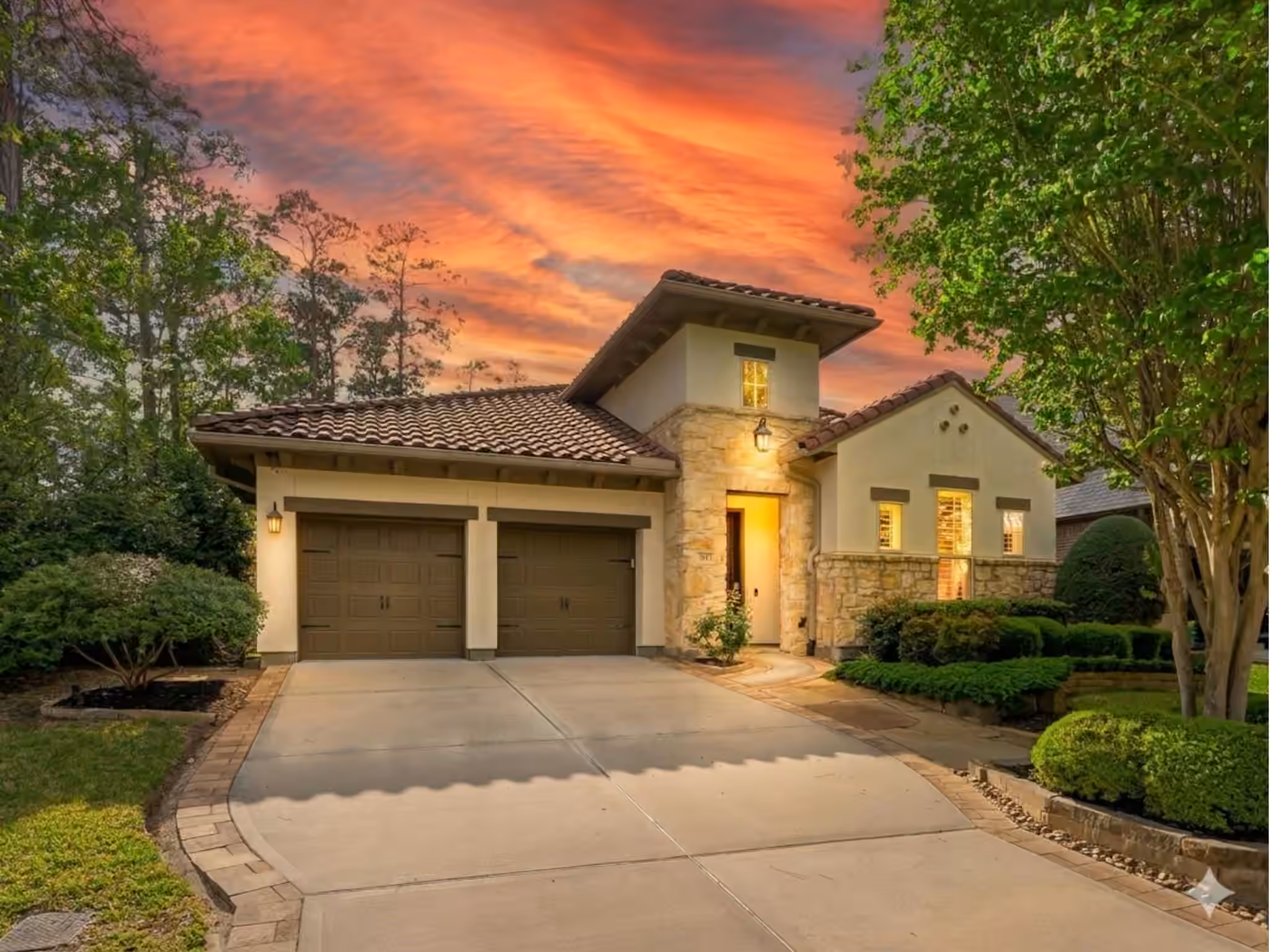 Photo 2 of 103 Lily Green Court, Conroe, TX