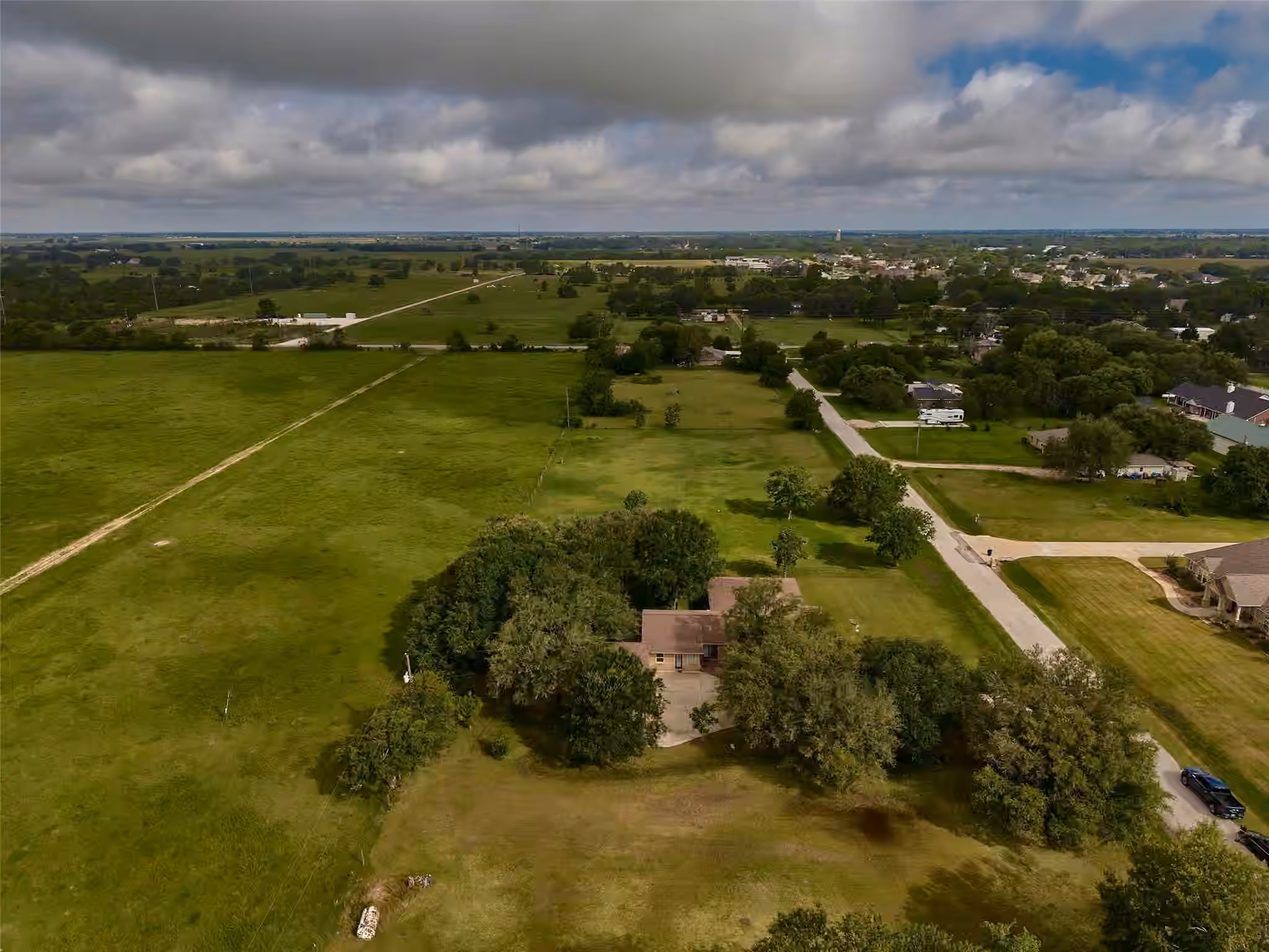 Photo 4 of 14528 Vlasta Street, Needville, TX
