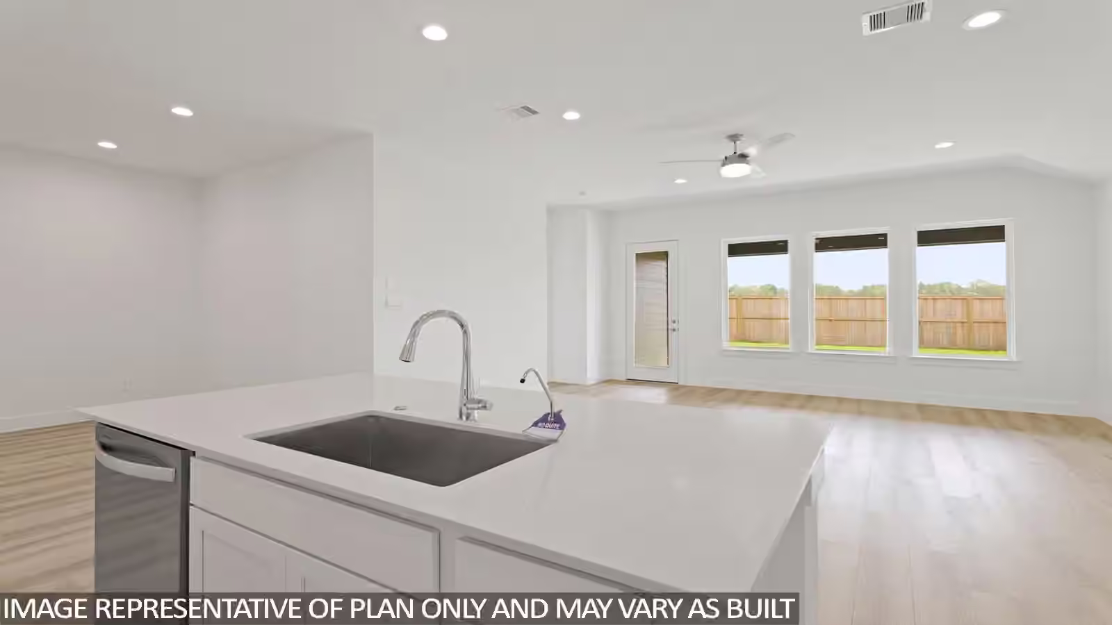 Photo 3 of 1025 Eternal Elk Drive, Conroe, TX