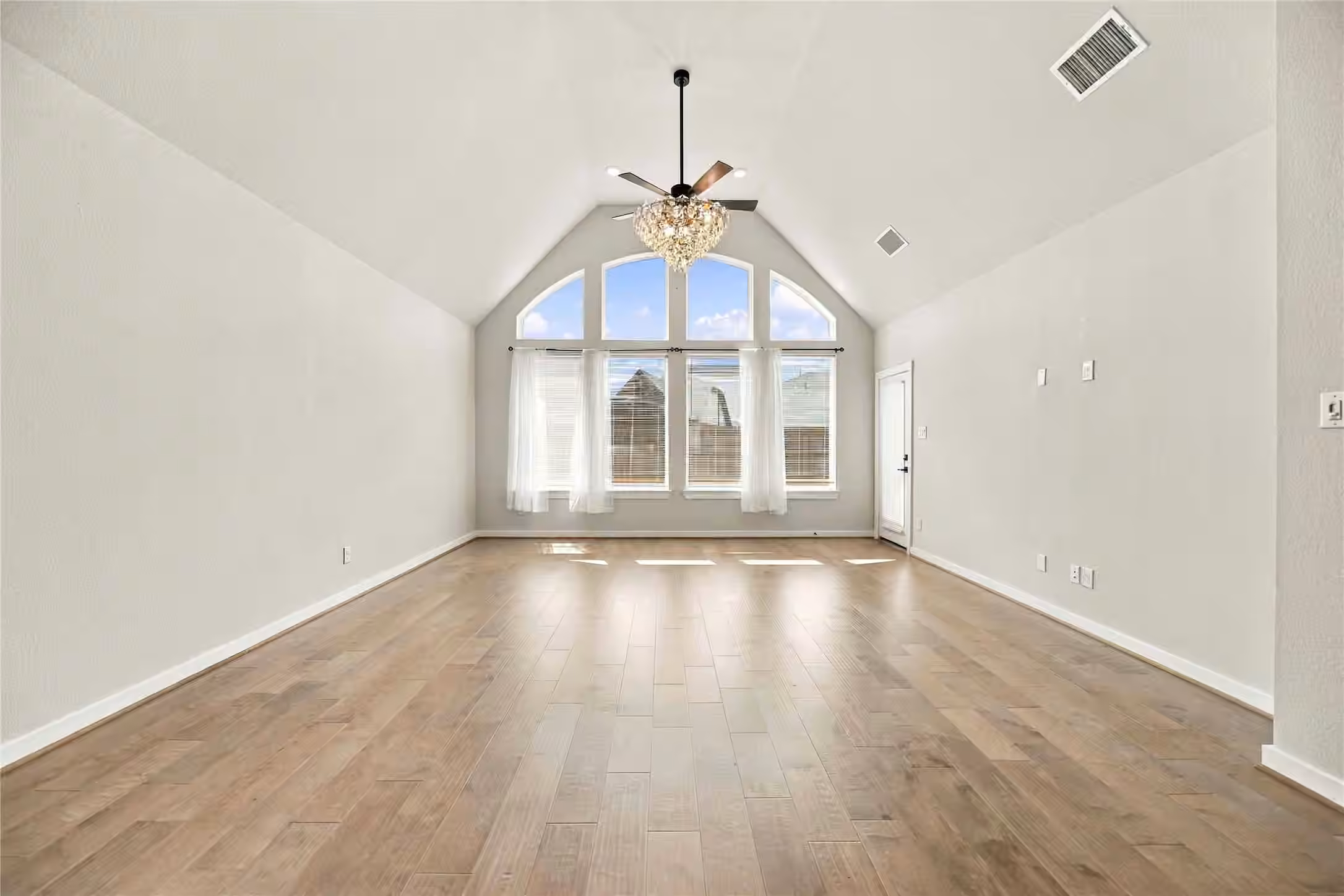 Photo 7 of 24819 Yellow Spruce Circle, Katy, TX