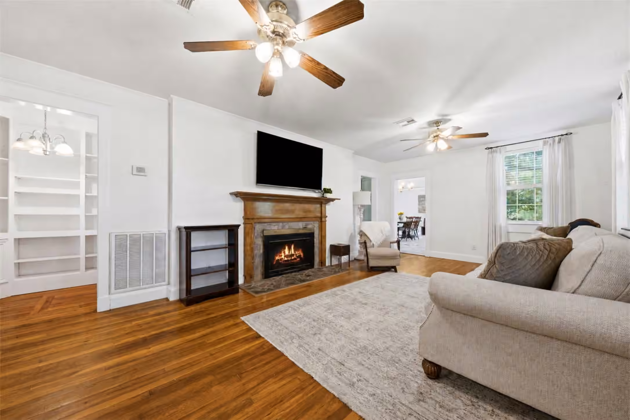 Photo of 6998 Commander Roland Drive, Hitchcock, TX 77563