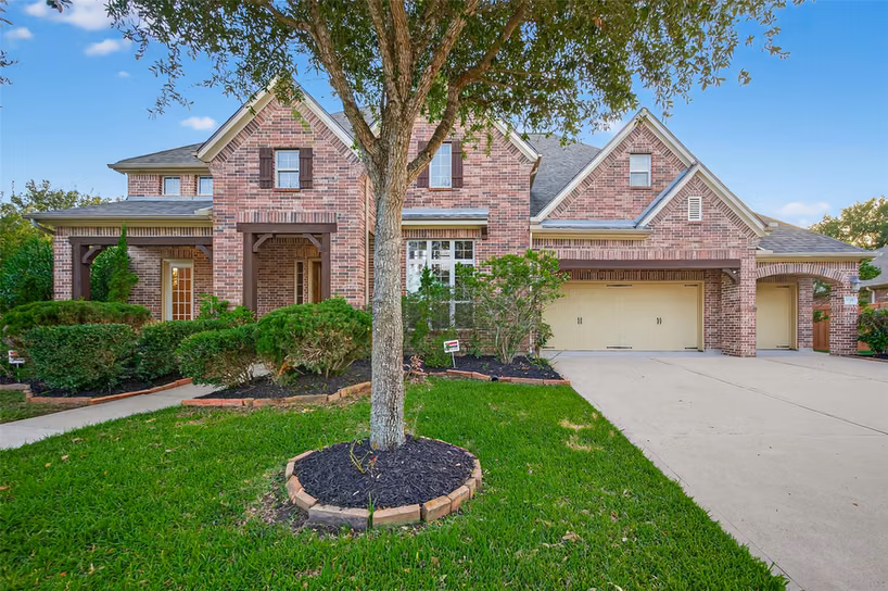 Photo 5 of 10410 Viscount Landing, Richmond, TX