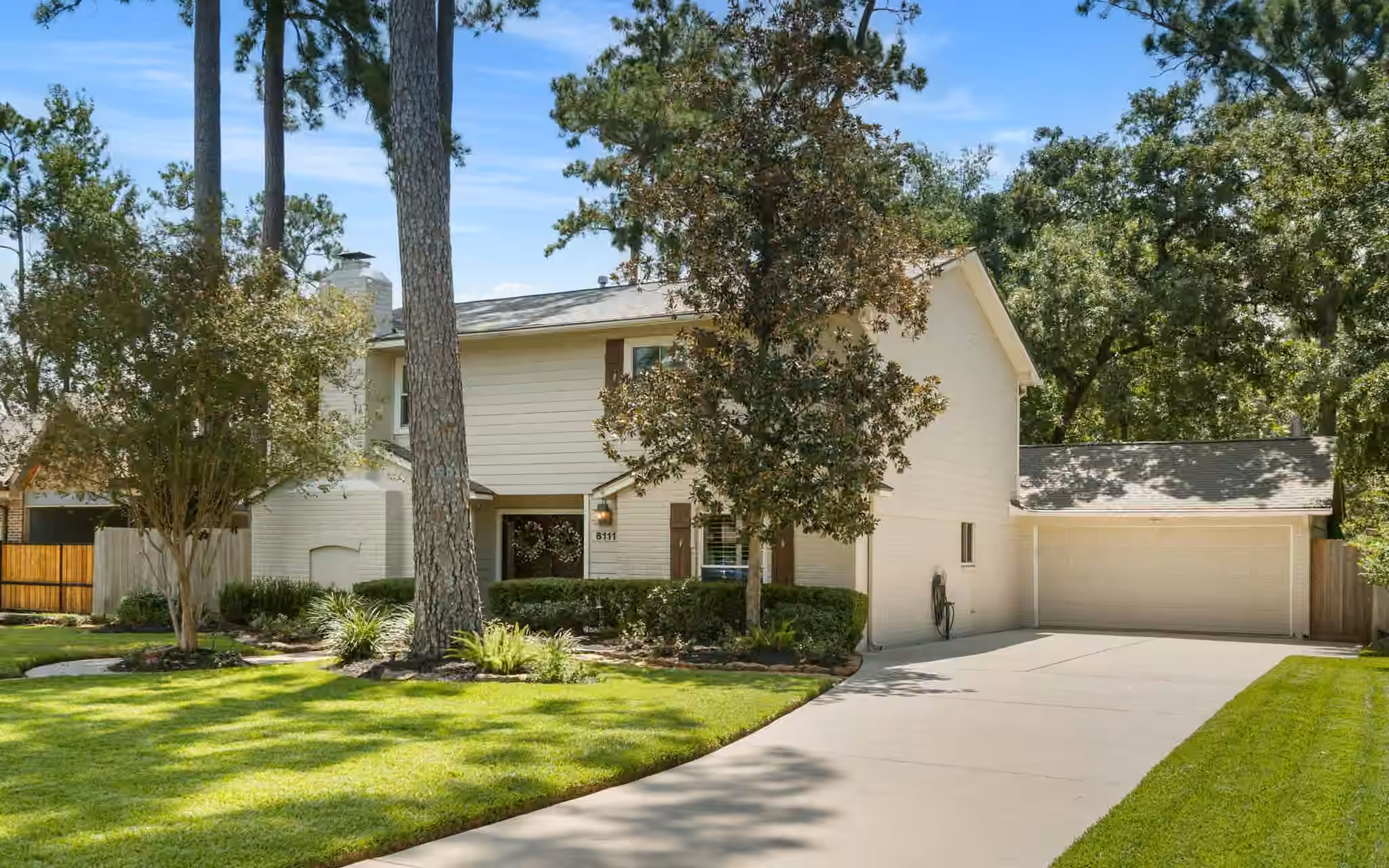 Photo 5 of 6111 Hickorycrest Drive, Spring, TX