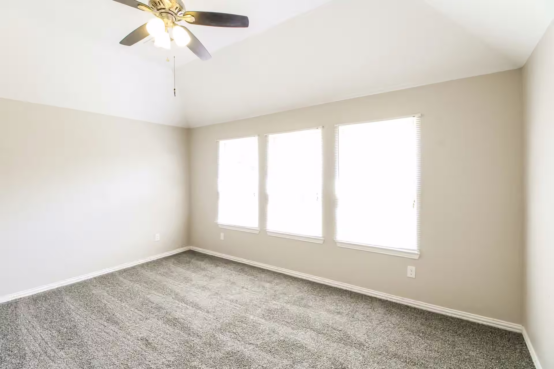 Photo 7 of 12519 Tamaron Drive, Texas City, TX