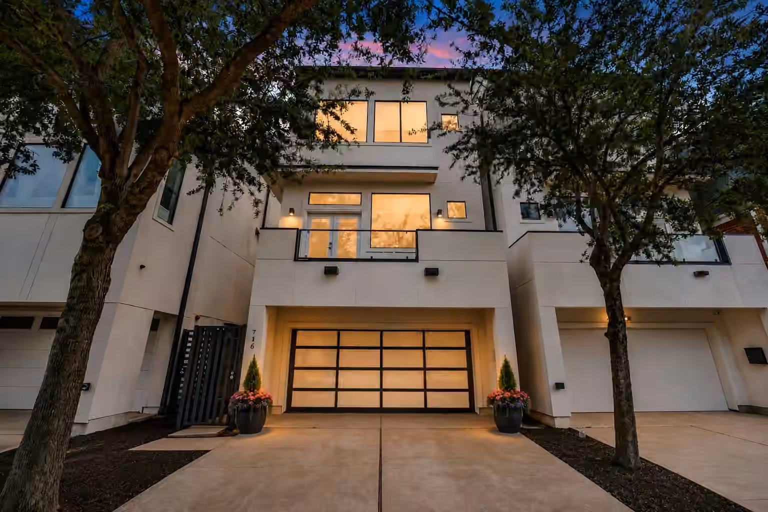 Photo of 716 W Drew Street, Houston, TX 77006
