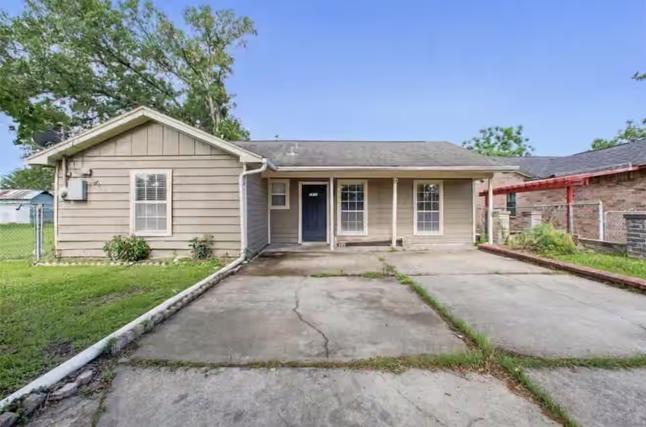 Photo 2 of 1911 Thonig Road, Houston, TX