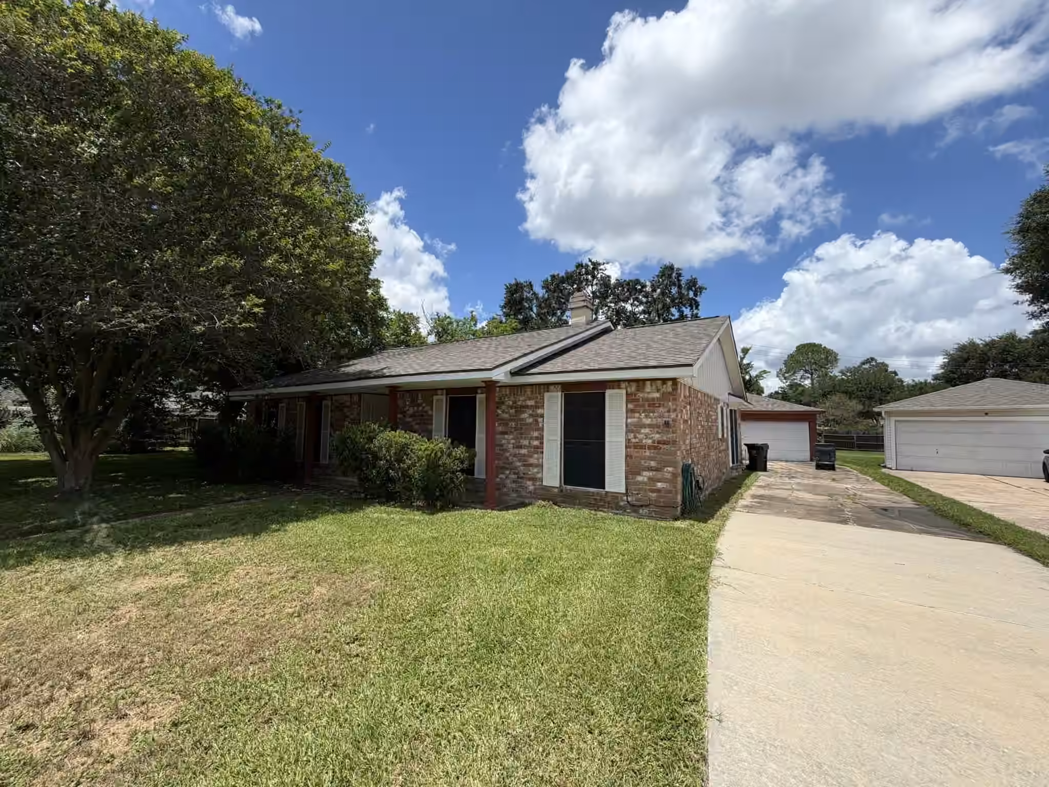 Photo 3 of 1538 Briarbank Drive, Missouri City, TX