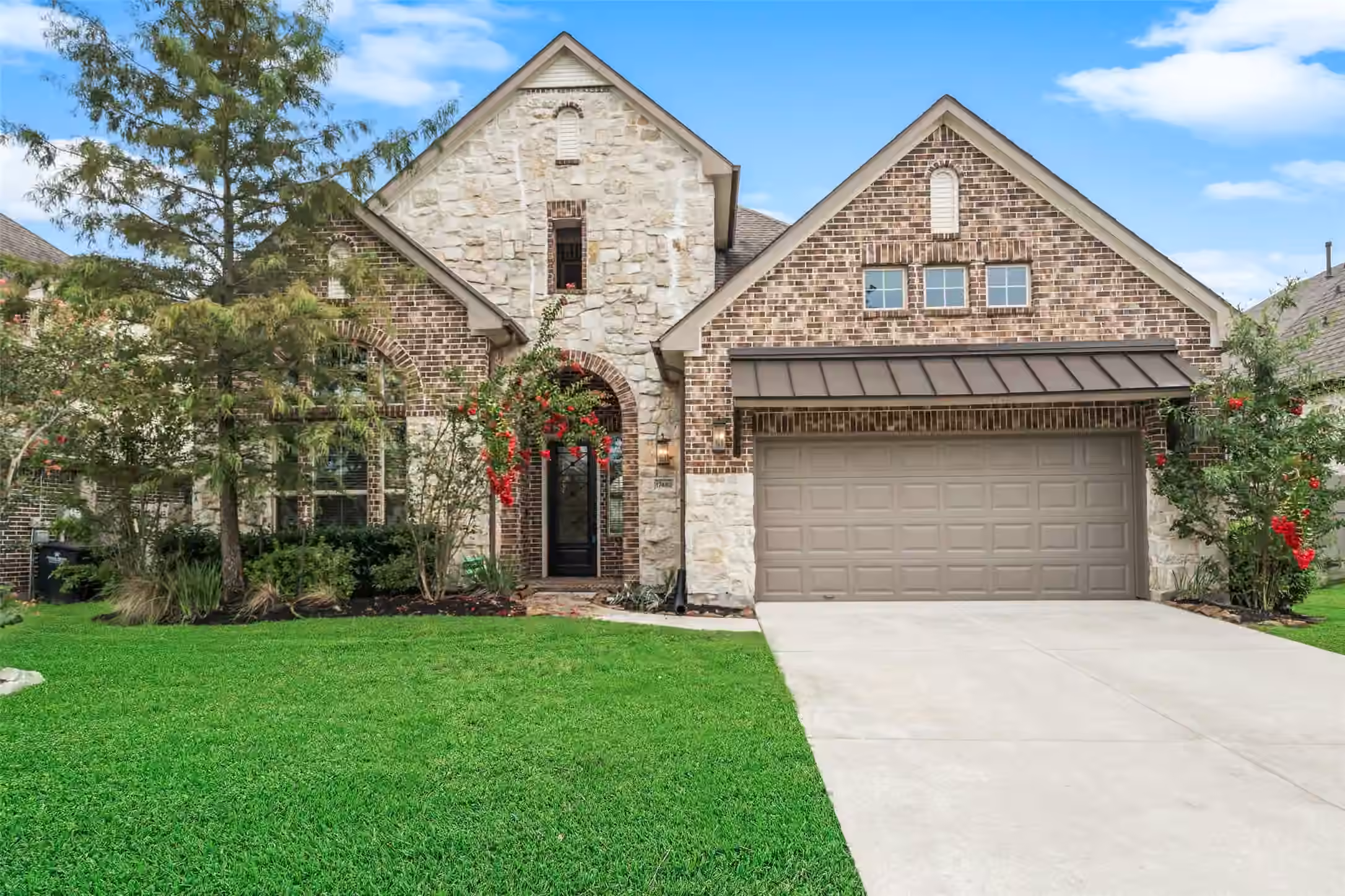 Photo 4 of 17480 Chestnut Cove Dr, Conroe, TX