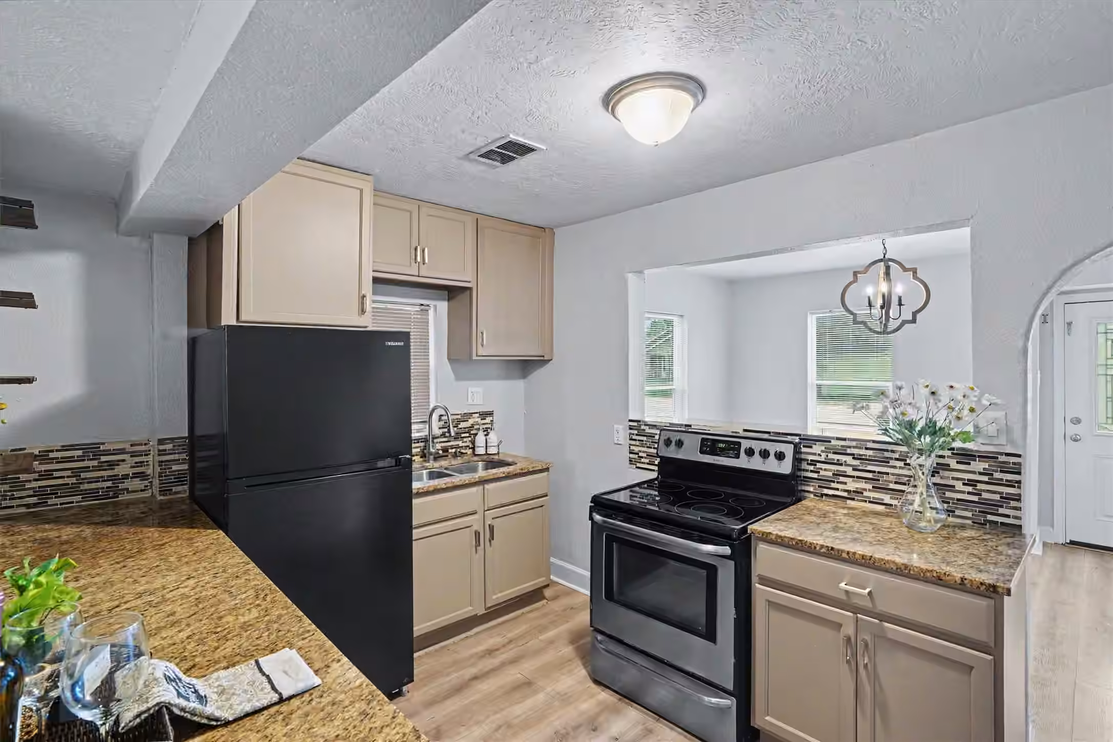 Photo 6 of 2523 7th Avenue N, Texas City, TX