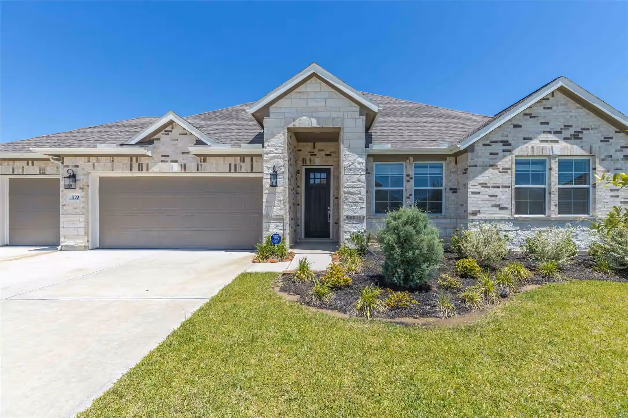 Photo 3 of 1190 Imperial Ranch Way, Dayton, TX