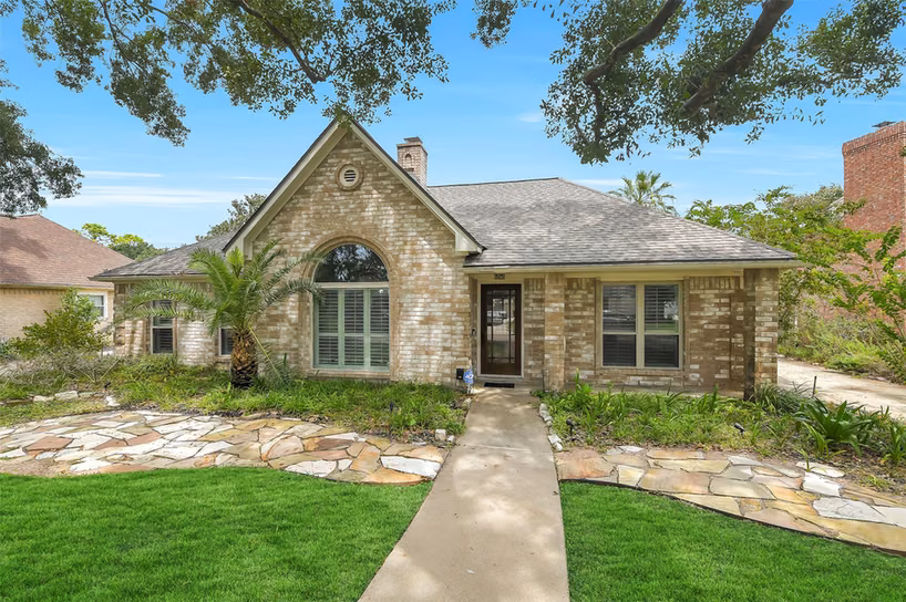 Photo of 15846 Signal Creek Drive, Houston, TX 77095
