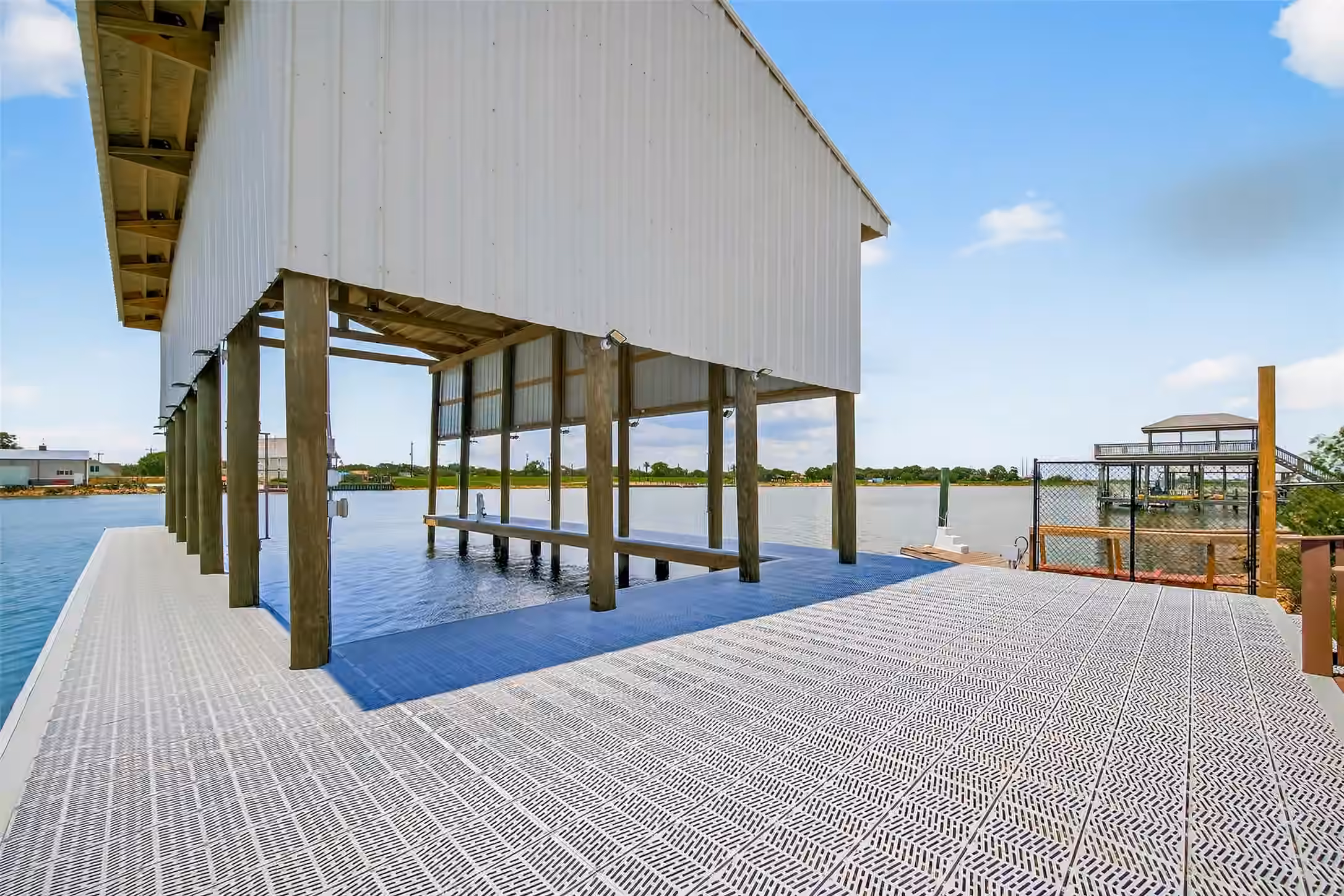 Photo of 225 S Front Street, Freeport, TX