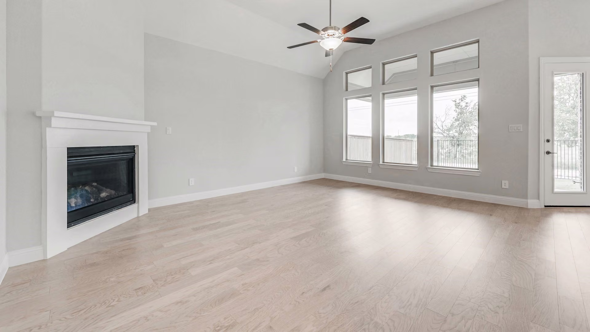 Photo 6 of 18818 Eastwood Ridge Court, Crosby, TX