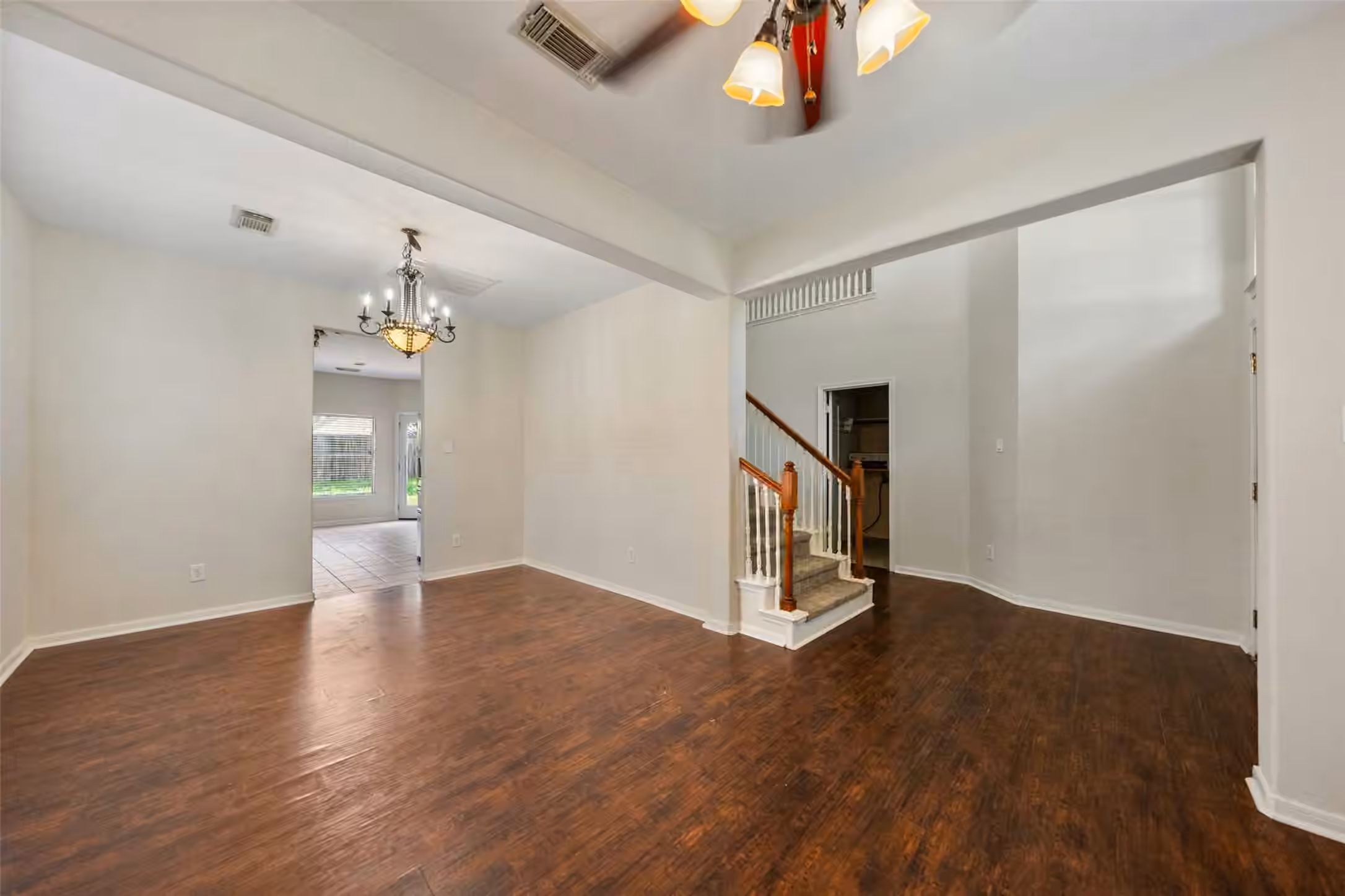 Photo 5 of 12018 Piney Bend Drive, Tomball, TX