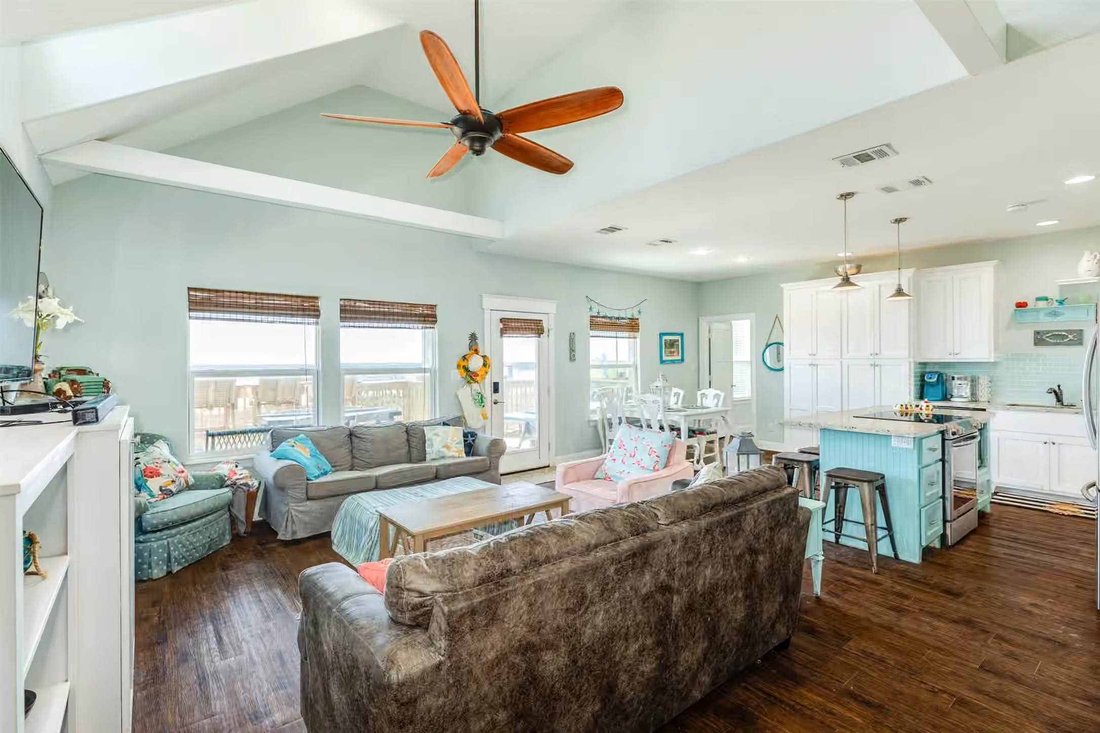 Photo 5 of 510 Point Lookout, Surfside Beach, TX