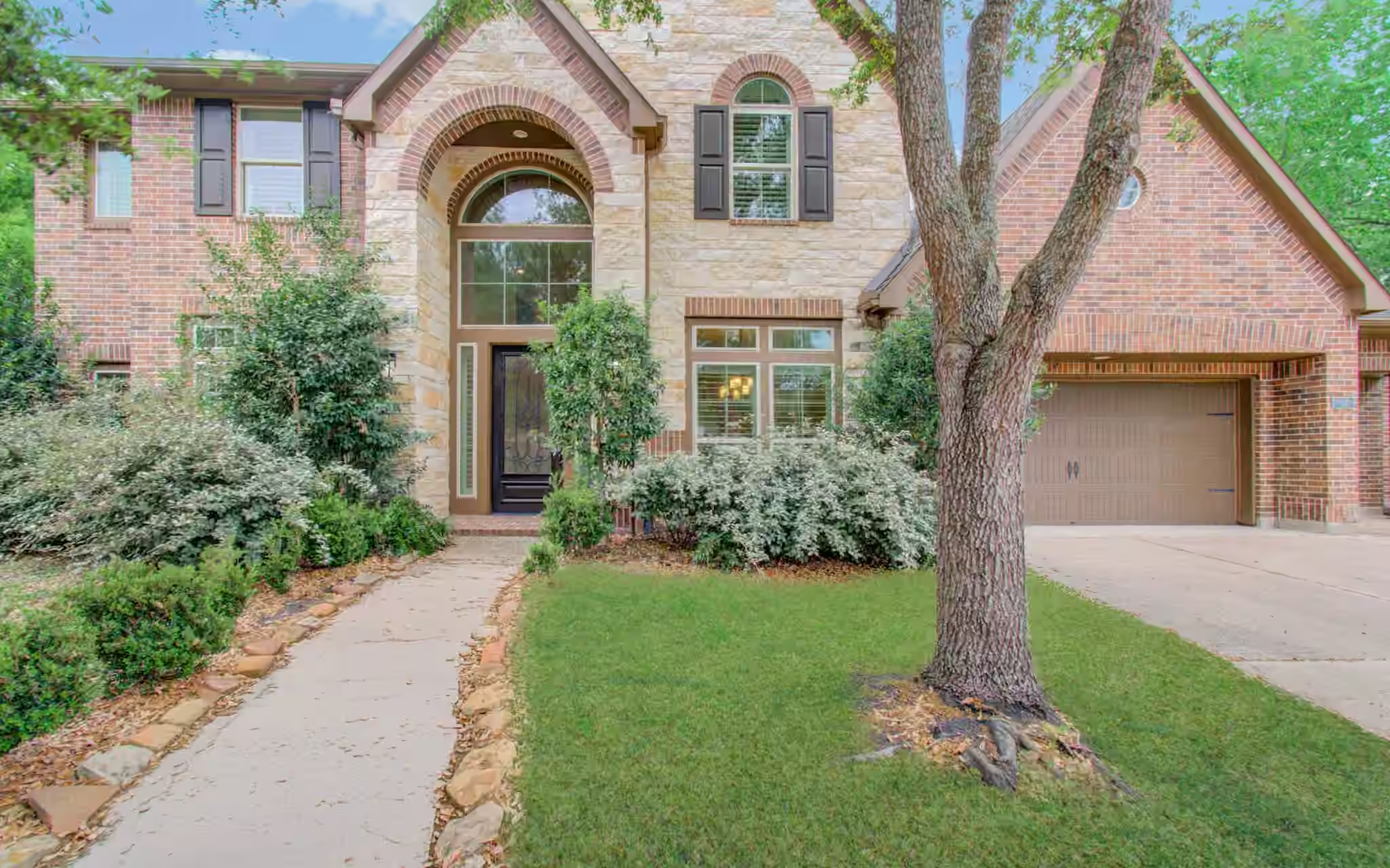Photo 2 of 62 Fort Arbor Lane, Missouri City, TX