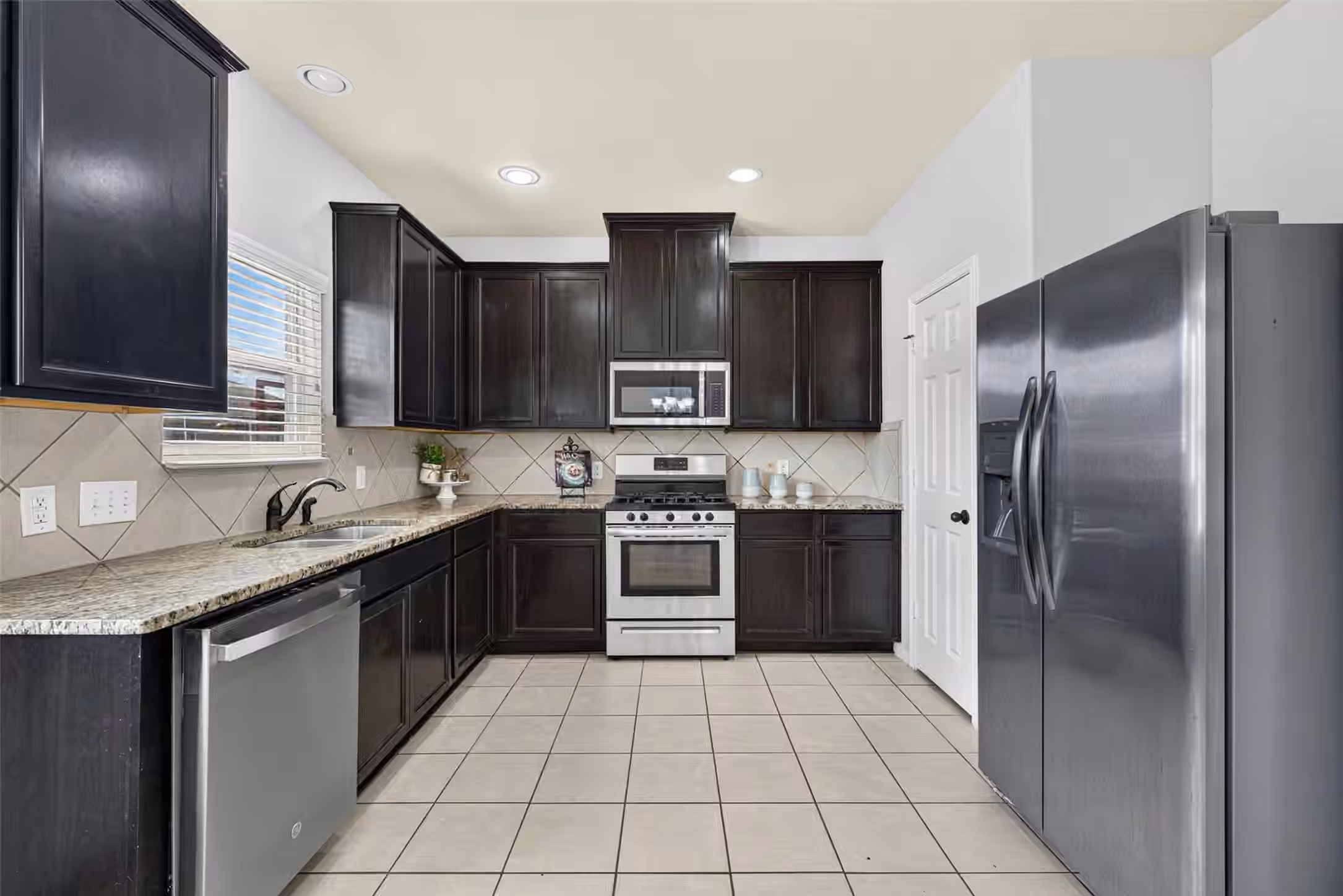 Photo 6 of 23007 Striped Maple Court, Tomball, TX