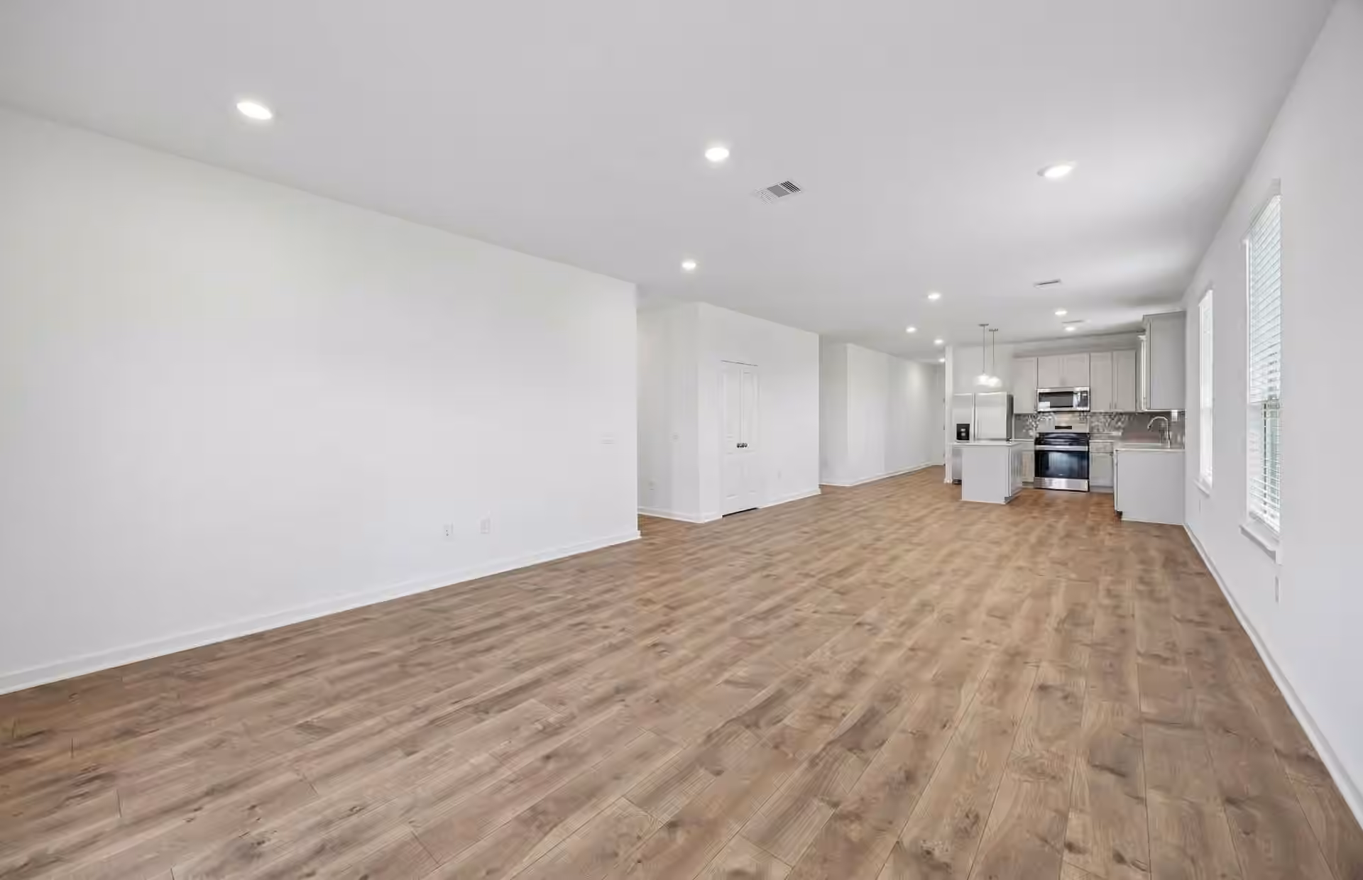 Photo 5 of 6106 Bayou Birch Lane, Baytown, TX