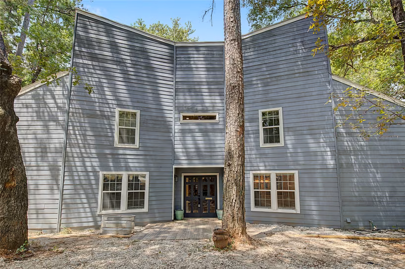 Photo of 3732 Summer Lane, Huntsville, TX 77340