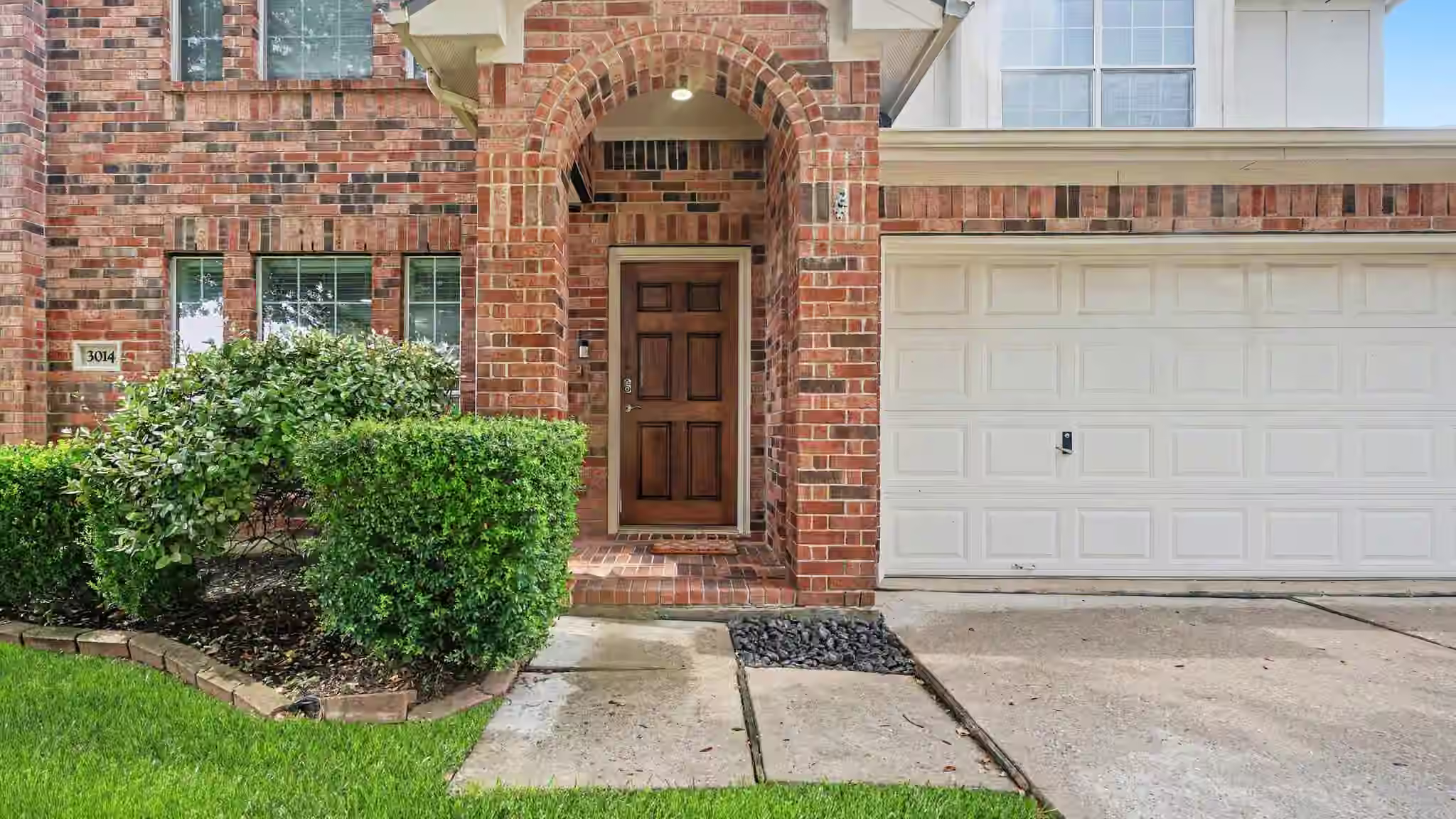 Photo 4 of 3014 Misty Isle Court, Dickinson, TX
