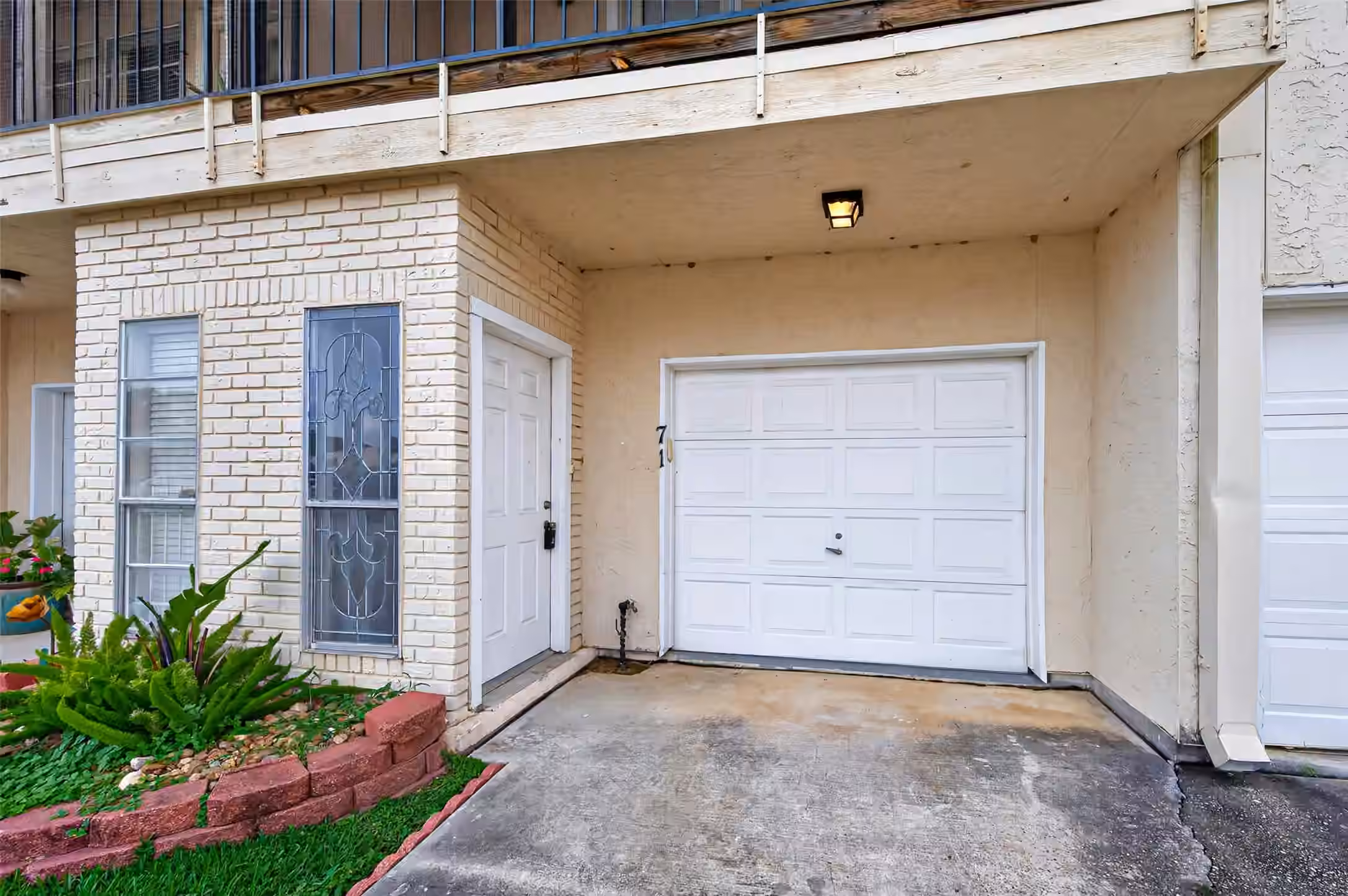 Photo 5 of 71 Regency Point, Montgomery, TX