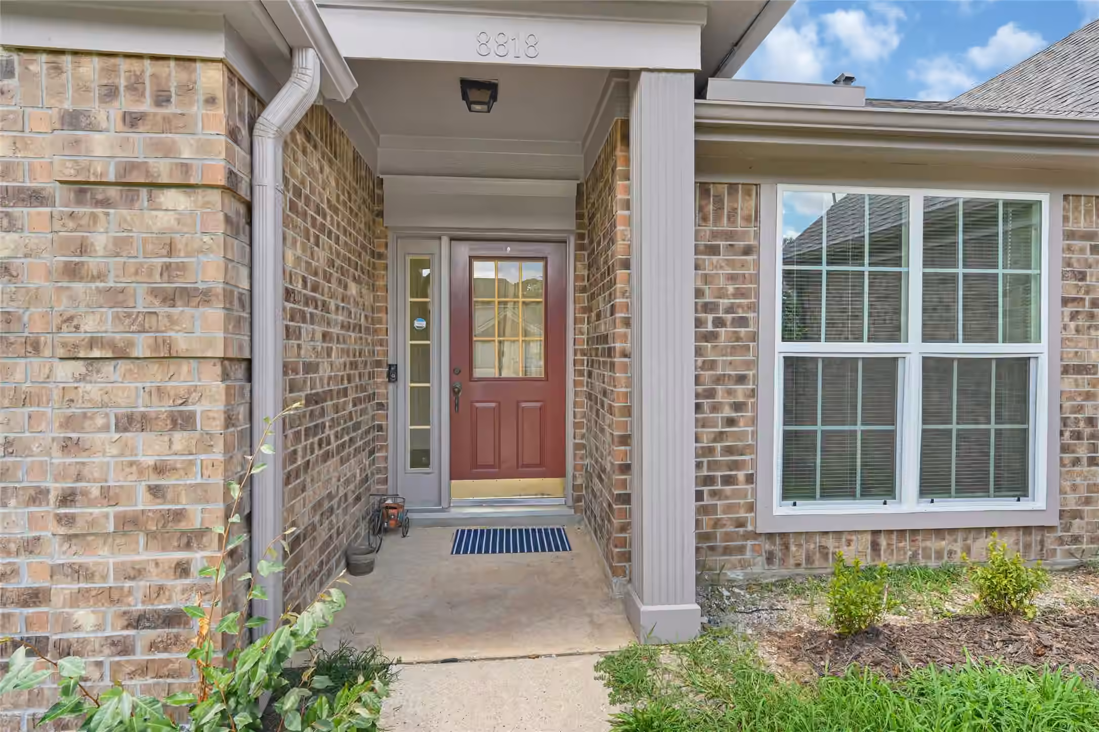 Photo 6 of 8818 Driftstone Drive, Spring, TX