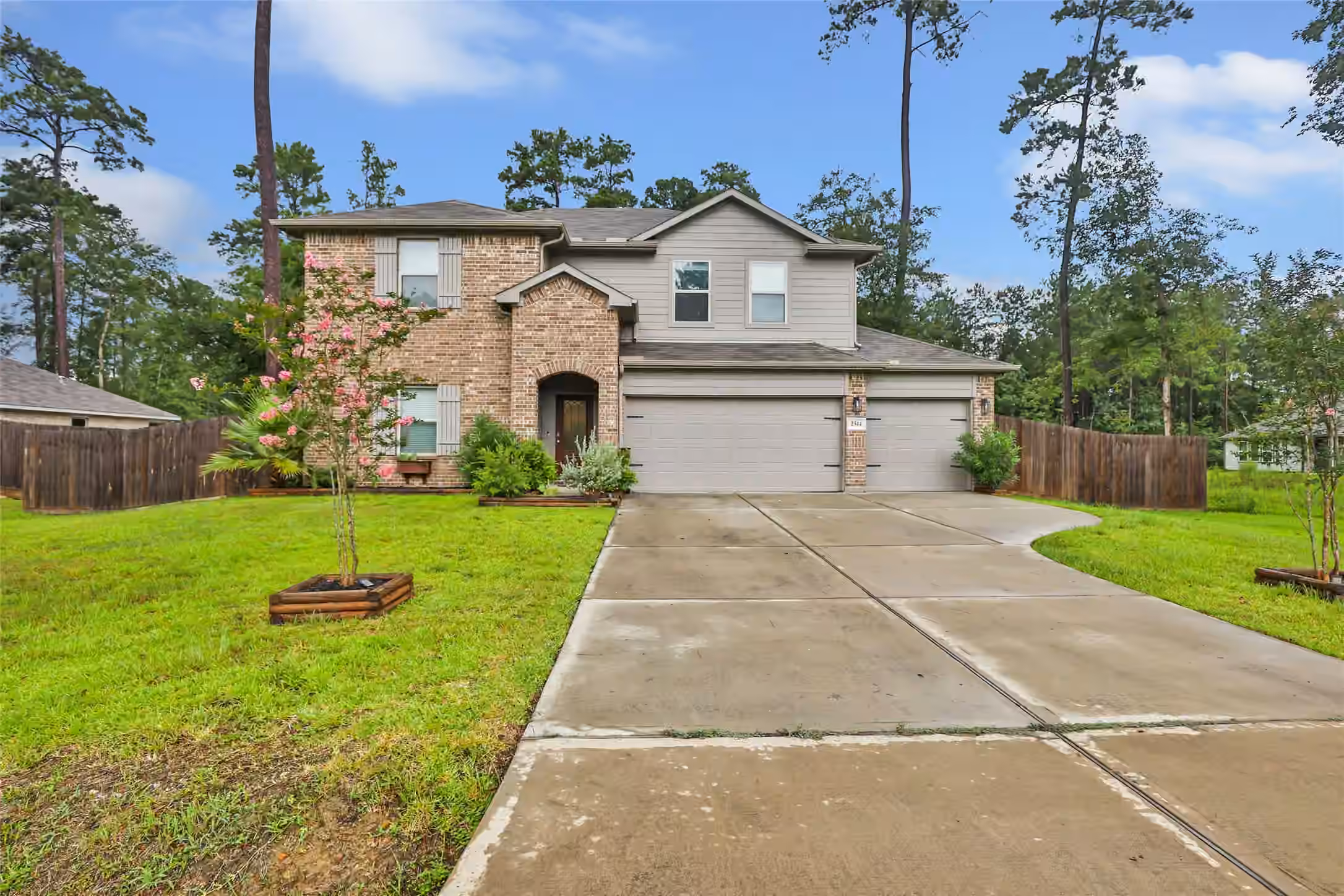Photo of 2514 S Colosseum Court, New Caney, TX 77357