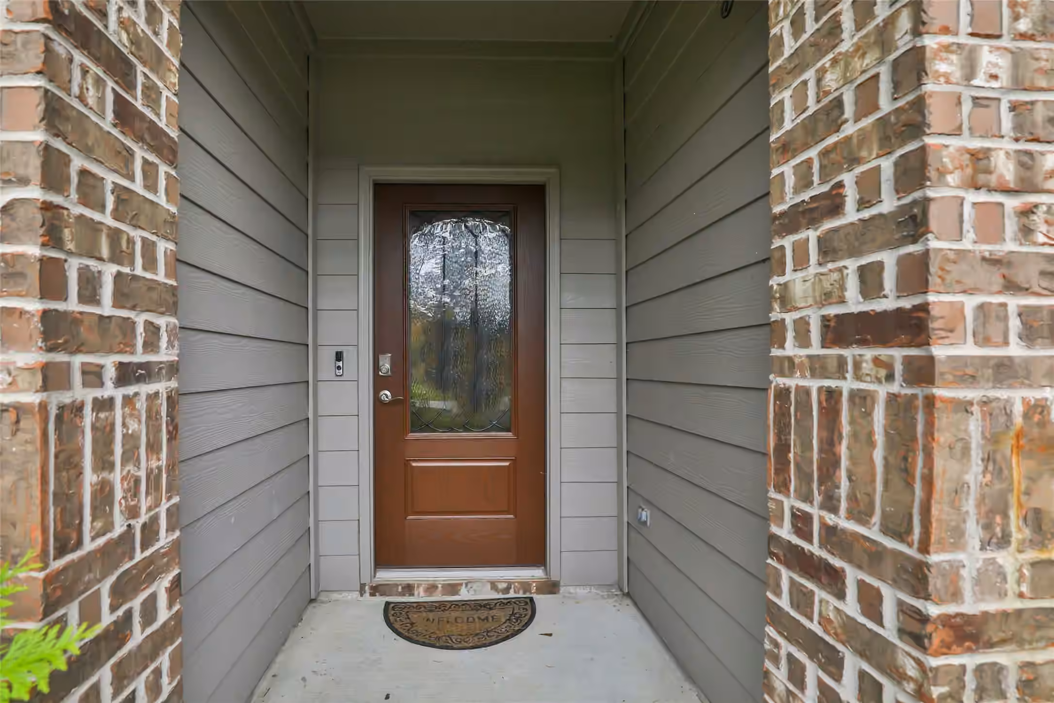 Photo 4 of 2514 S Colosseum Court, New Caney, TX