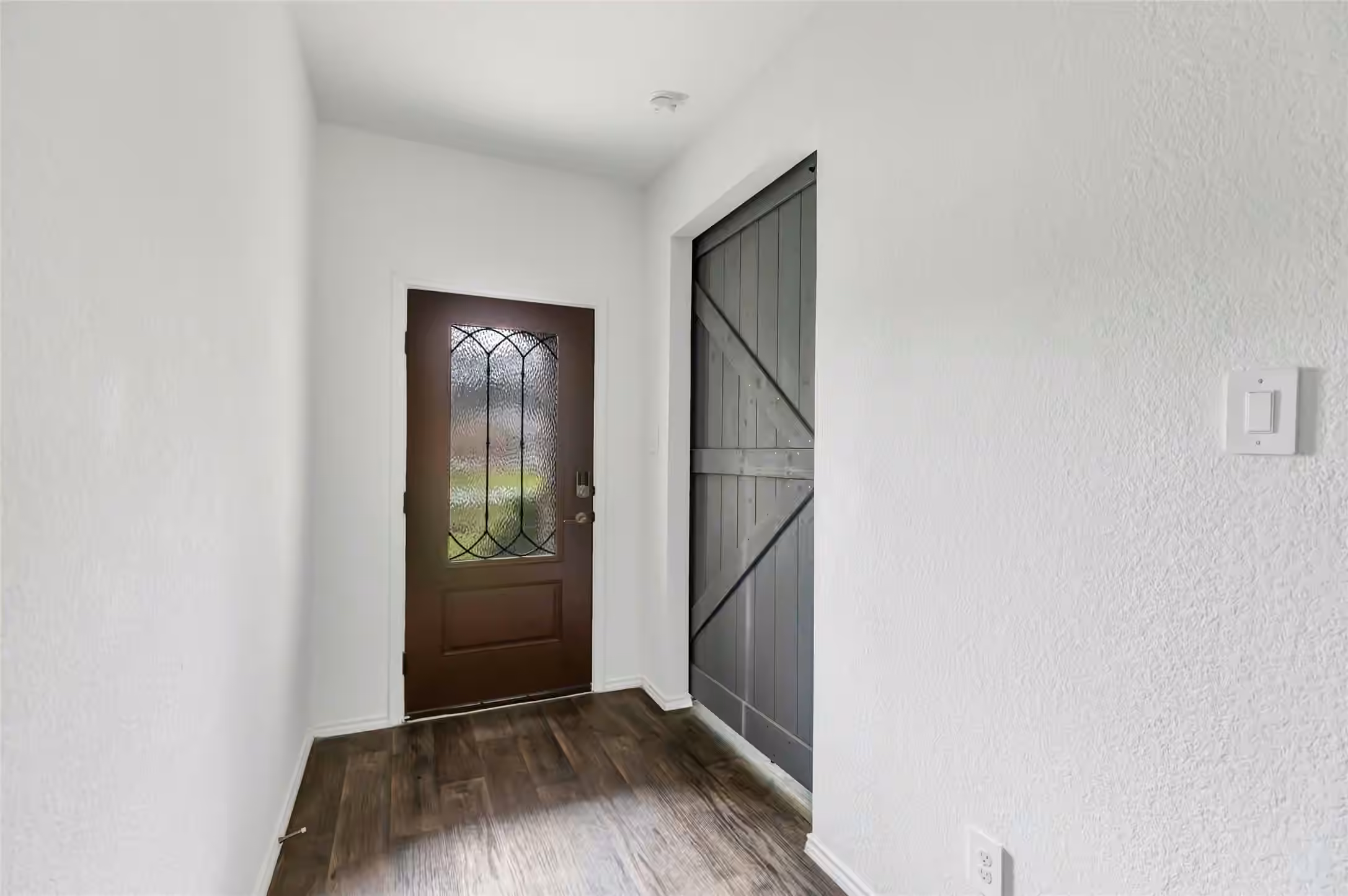 Photo 6 of 2514 S Colosseum Court, New Caney, TX