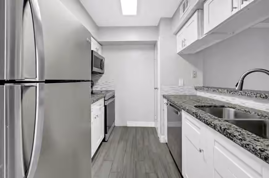 Photo 5 of 18519 Egret Bay Boulevard 1803, Webster, TX