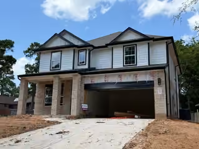 Photo 2 of 3503 Woodland Lane, Montgomery, TX