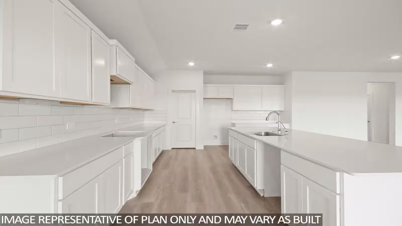 Photo 3 of 15155 Cibolo Lane, Baytown, TX