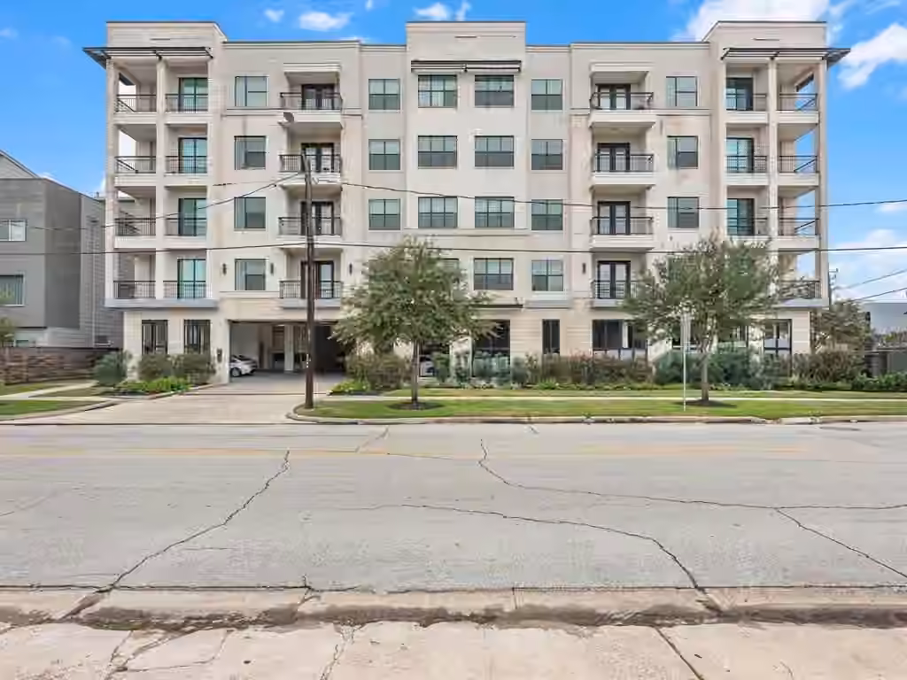 Photo of 1508 Blodgett Street 307, Houston, TX